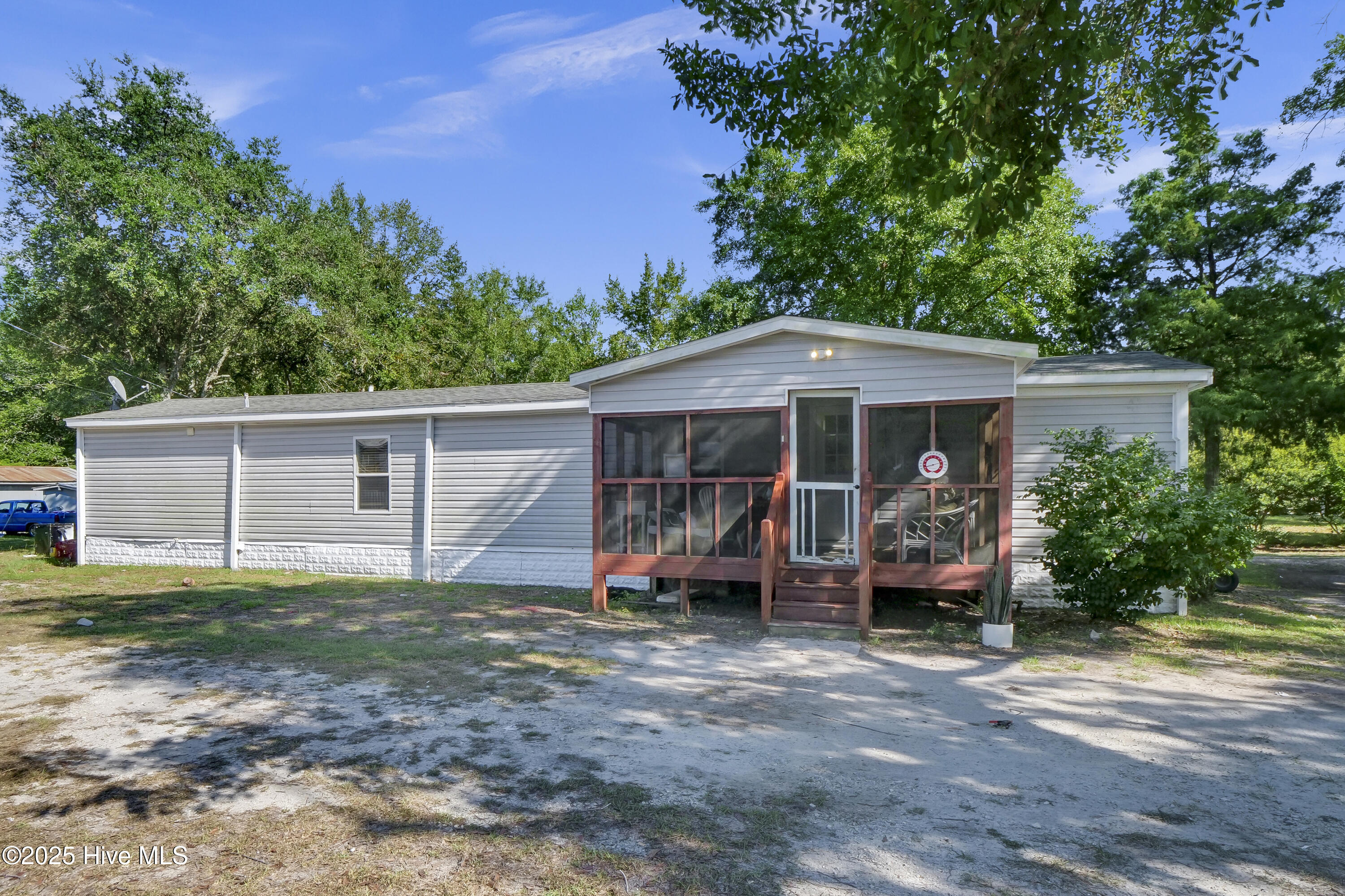 215 Anderson Drive Property Photo 3
