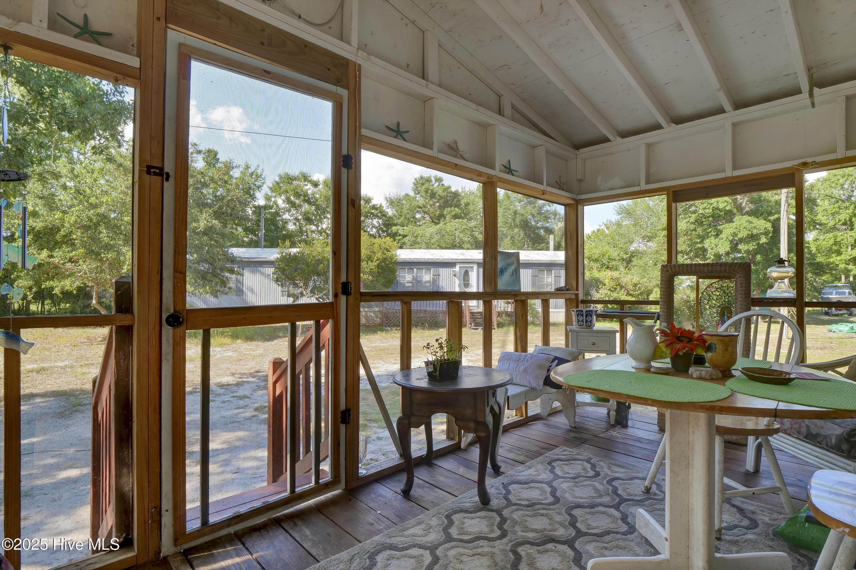 215 Anderson Drive Property Photo 10