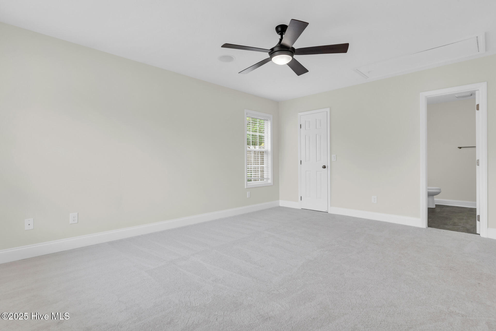 2308 Crescent Court Property Photo 17