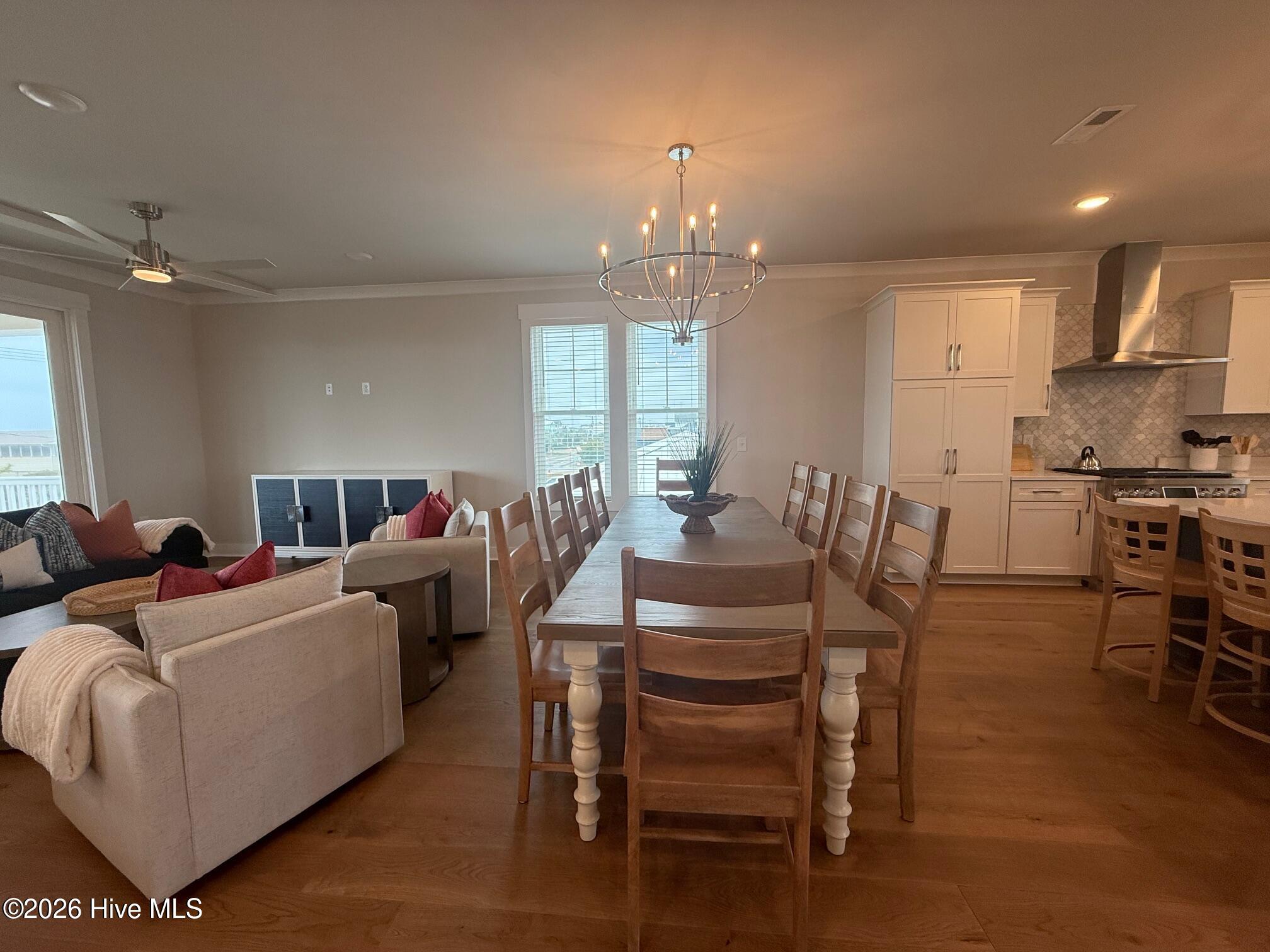 408 S Anderson Boulevard . Property Photo 7