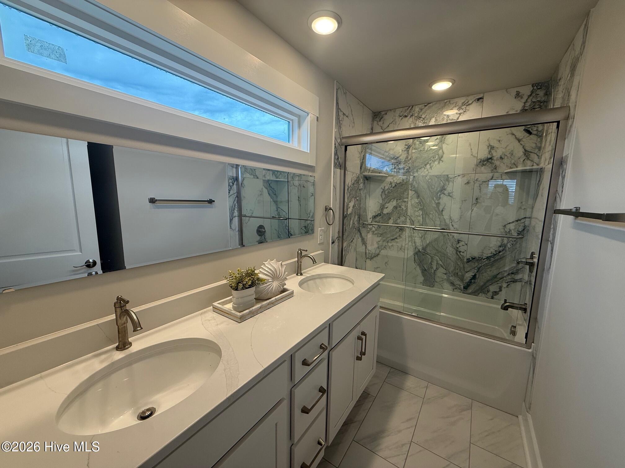 408 S Anderson Boulevard . Property Photo 26