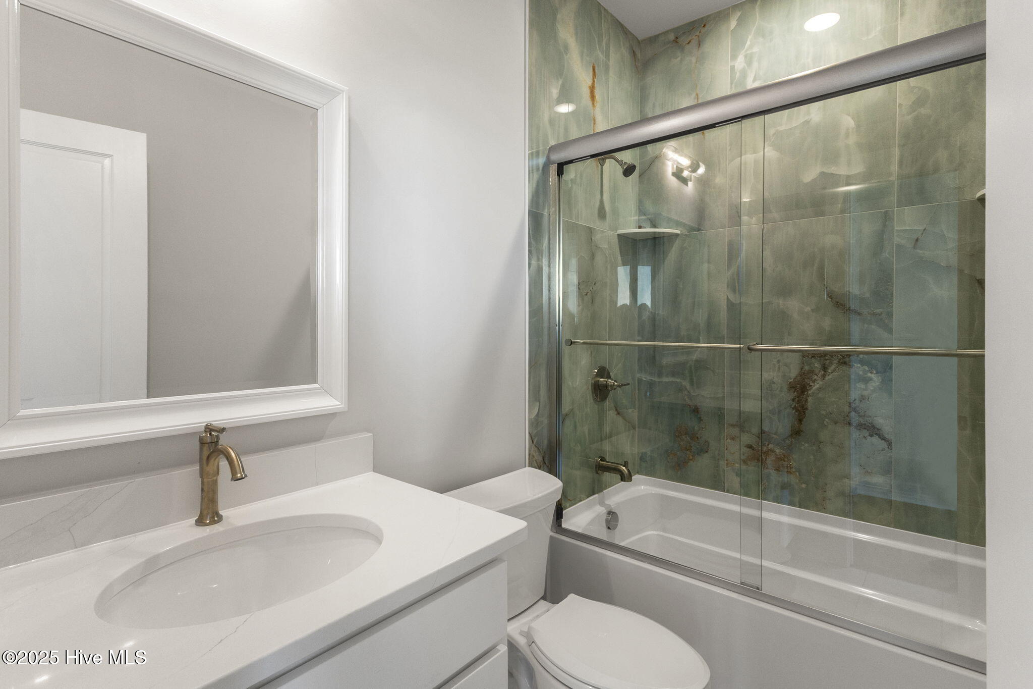 408 S Anderson Boulevard . Property Photo 79