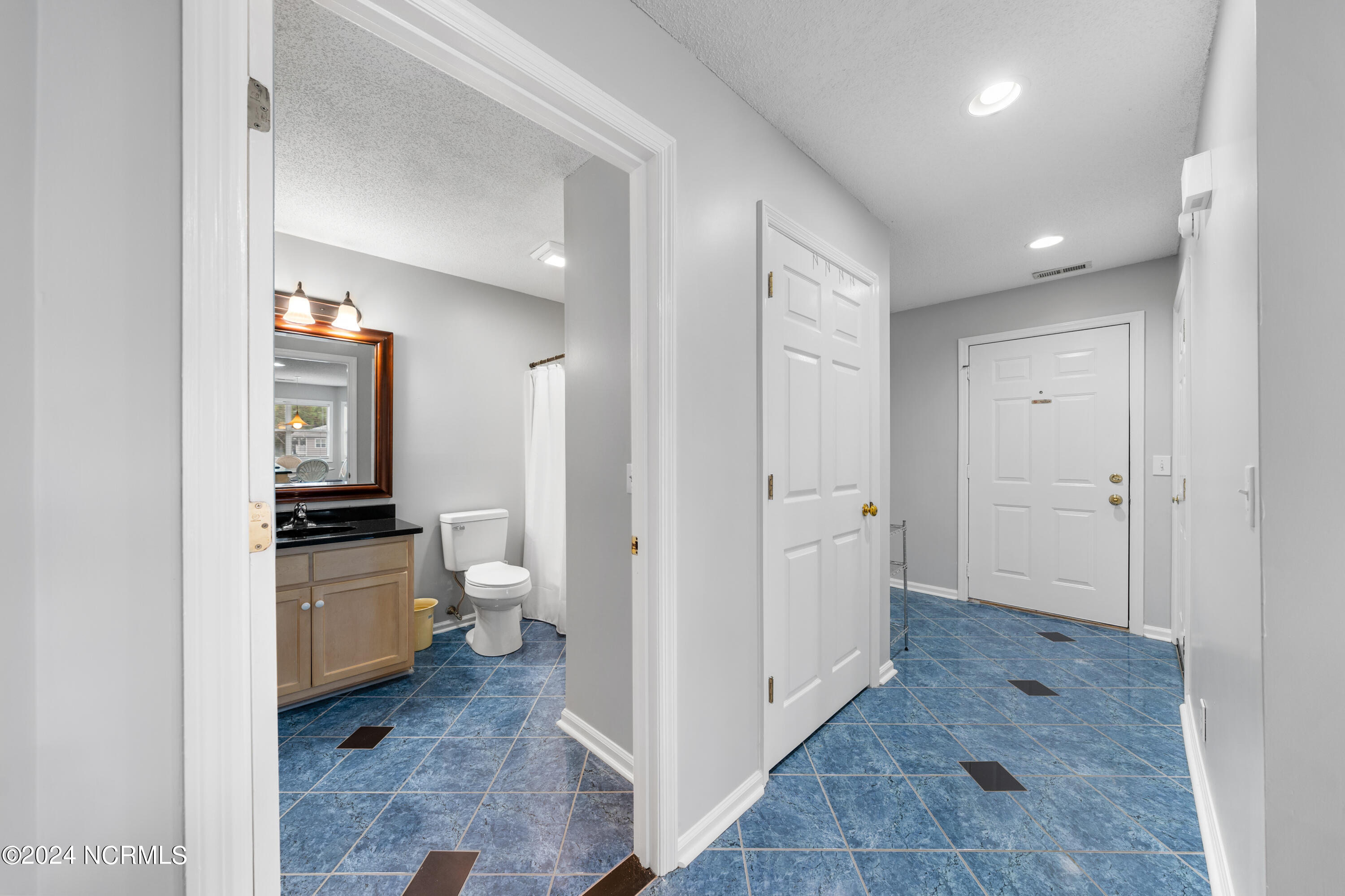 3030 Marsh Winds Circle Unit 205 Property Photo 4