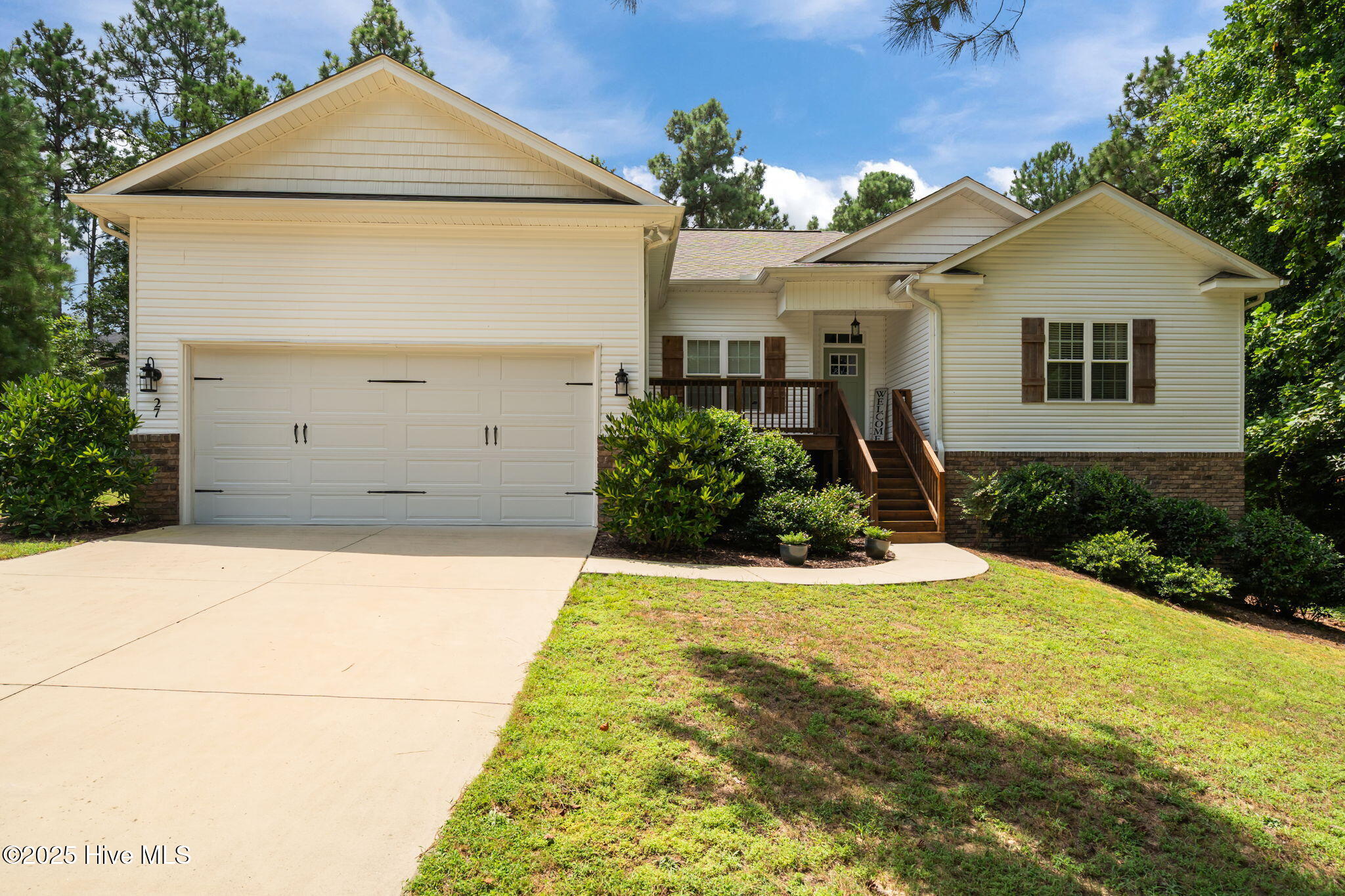 27 Pine Lake Drive Property Photo 1