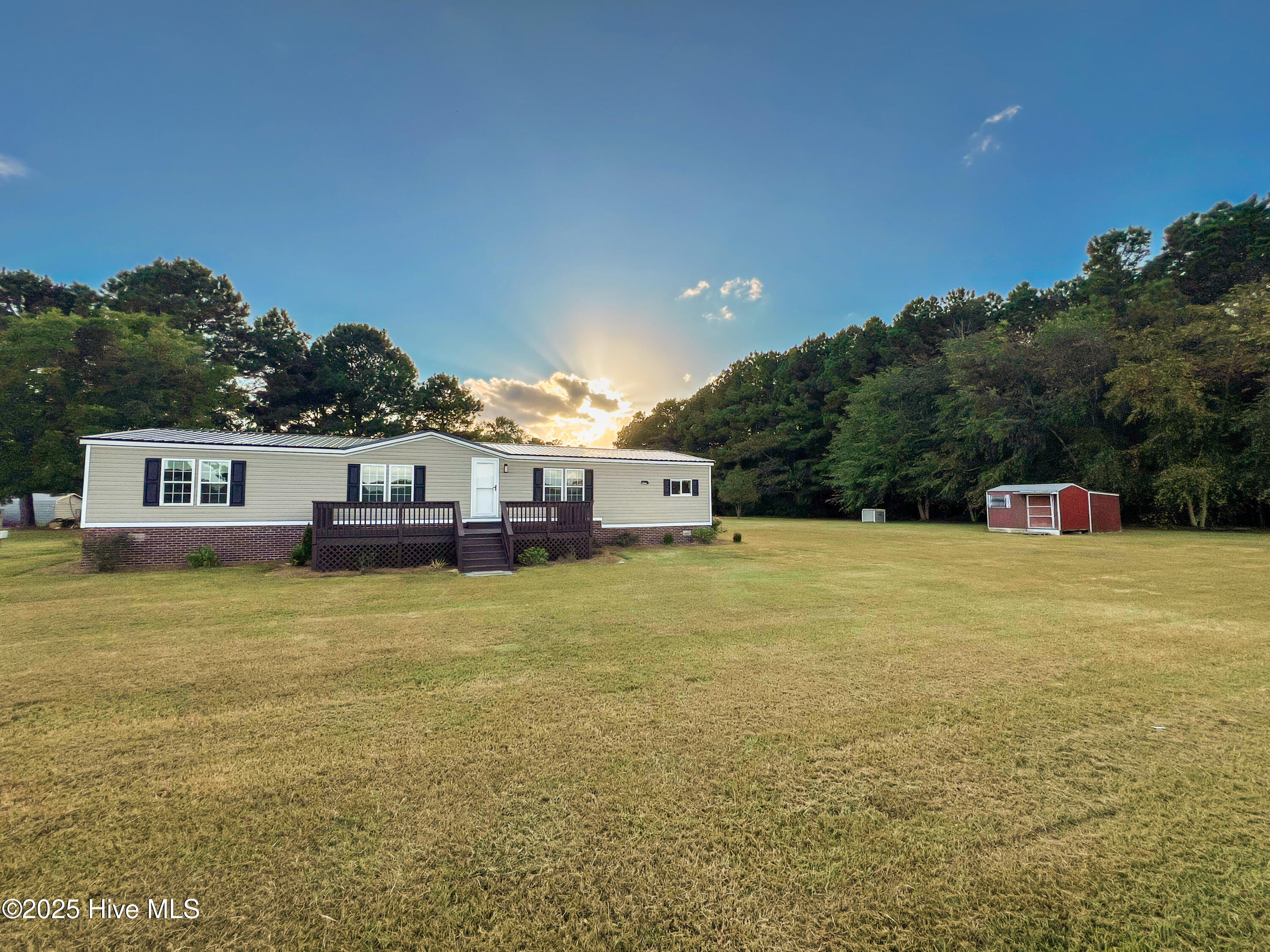 994 Test Farm Road Property Photo 1