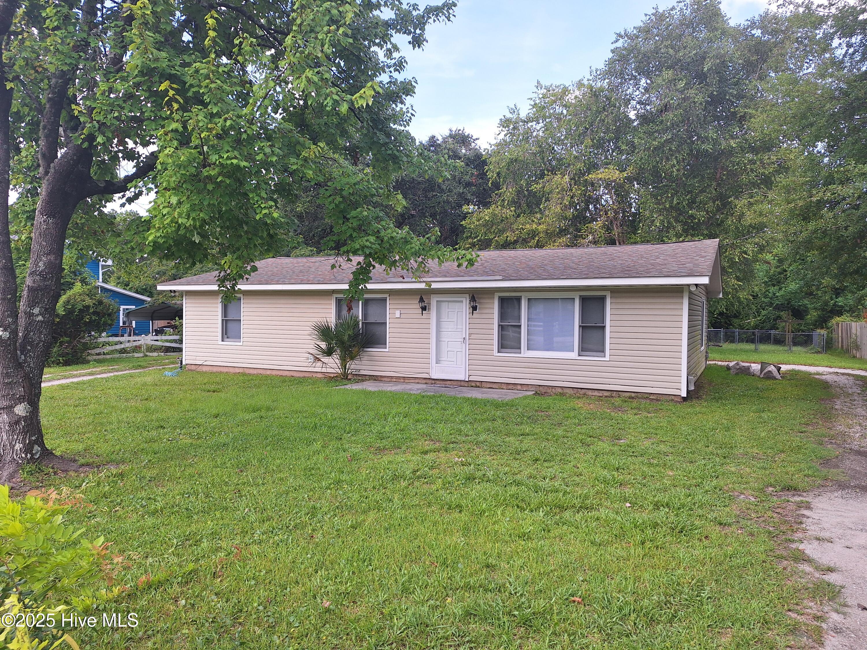 142 Florida Park Road Property Photo 1