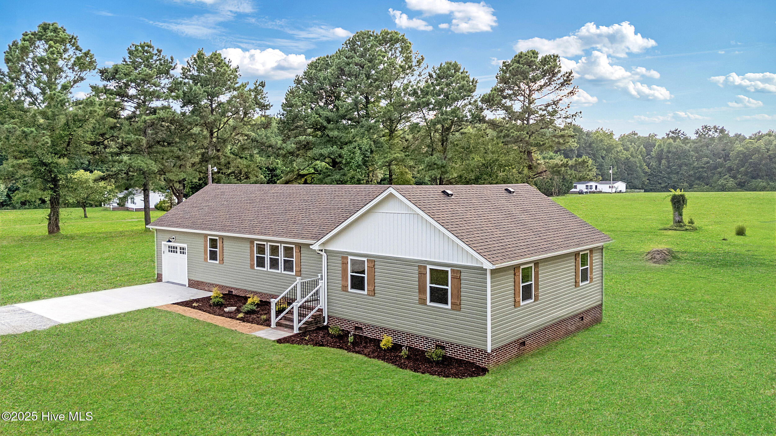 919 Macedonia Road Property Photo 1