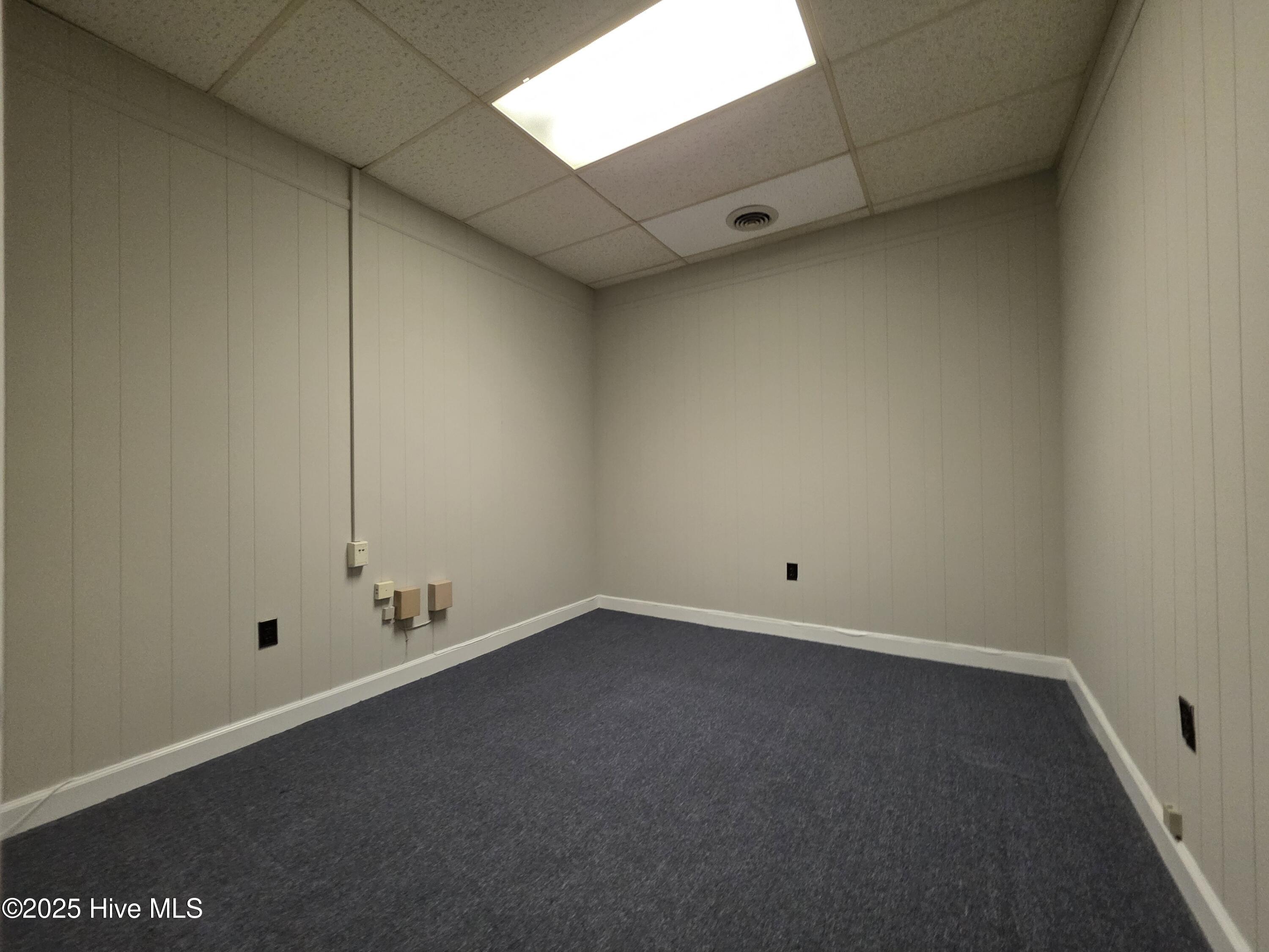 404 St Andrews Drive 3 Property Photo 7