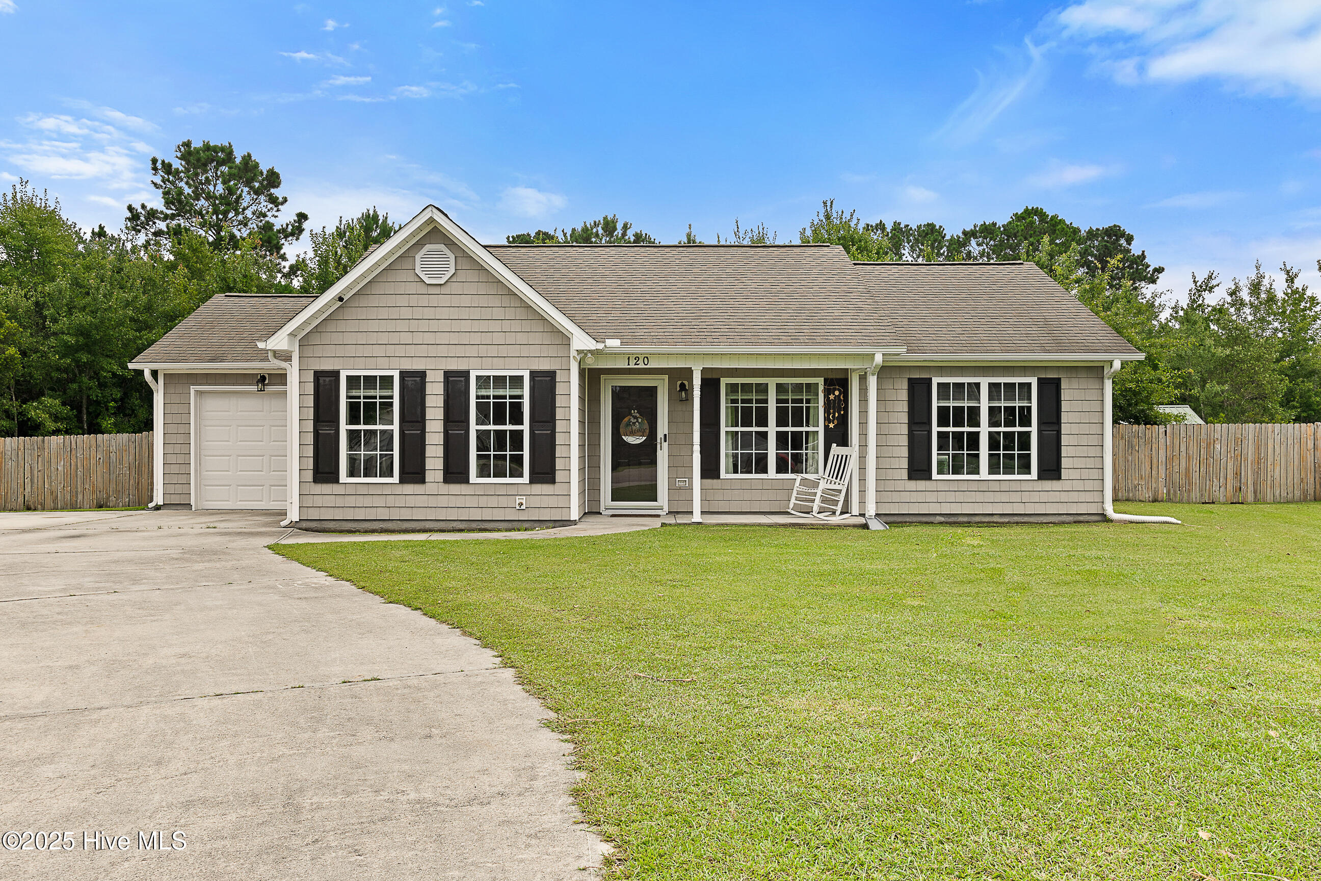 120 Blossom Court Property Photo 1