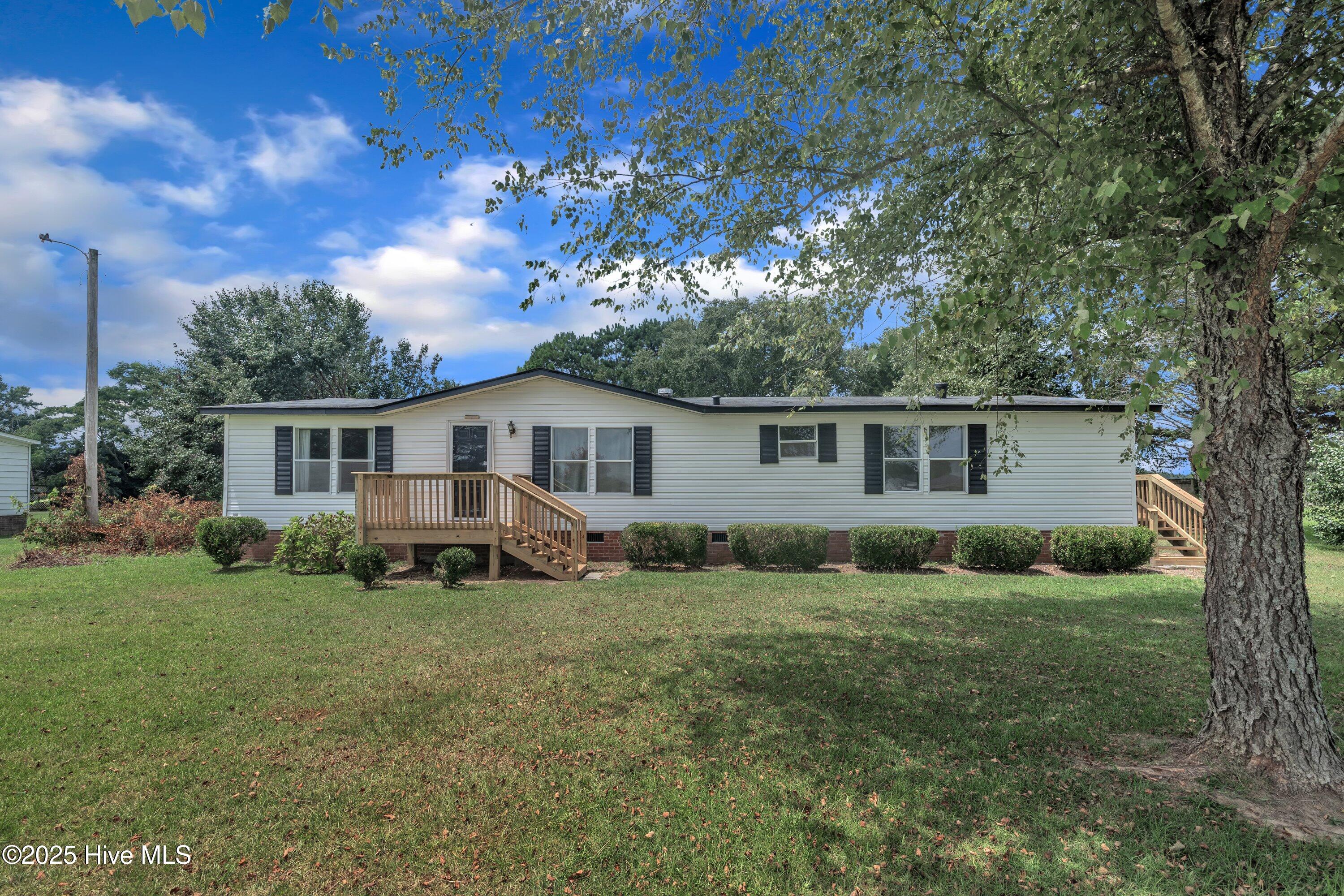 6415 Litchfield Road Property Photo 1