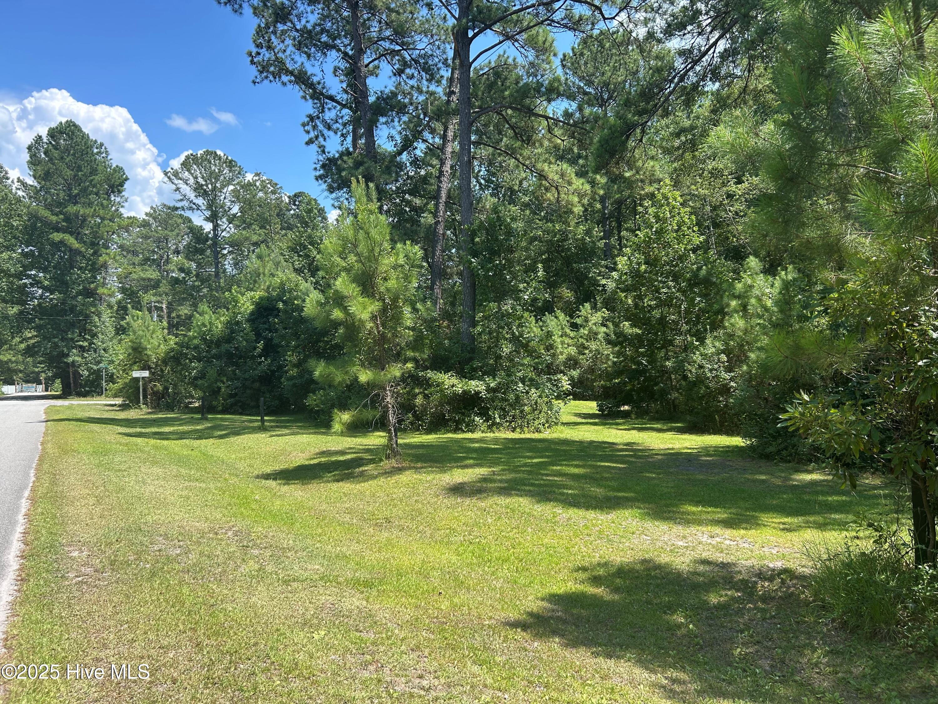 906 Grove Circle Property Photo 1