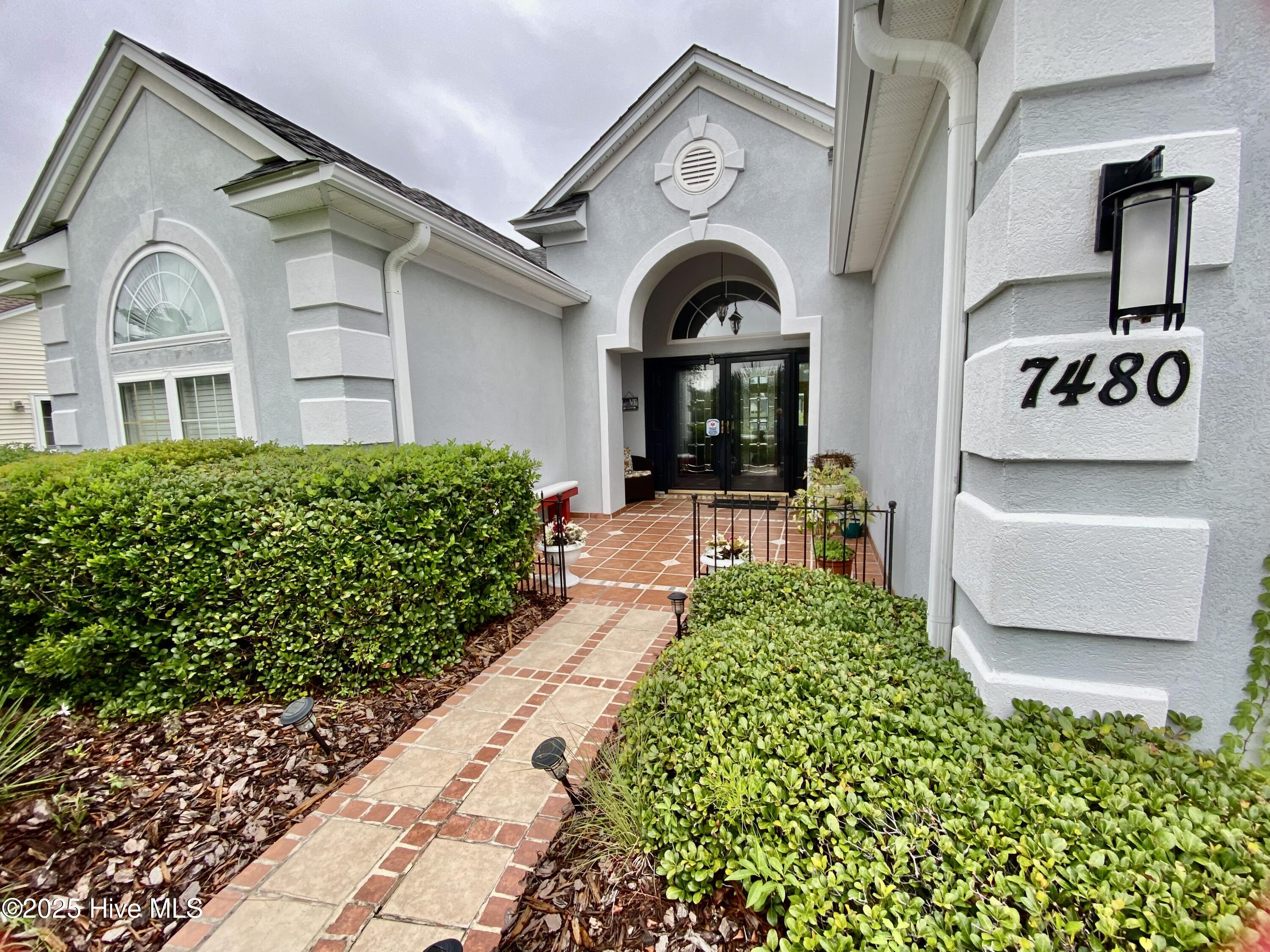 7480 Prestwick Court Property Photo 1