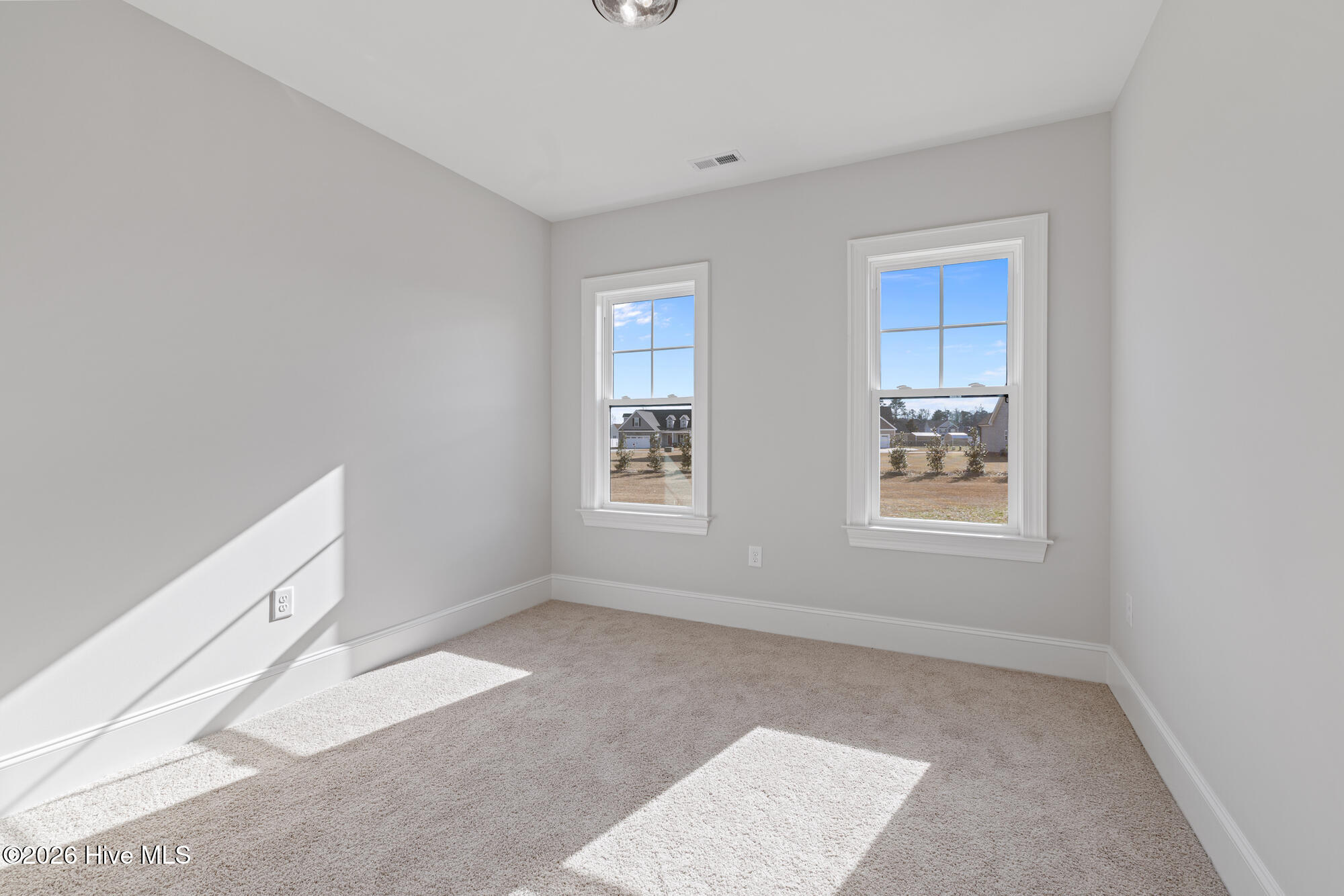 206 Stonewood Drive Property Photo 33