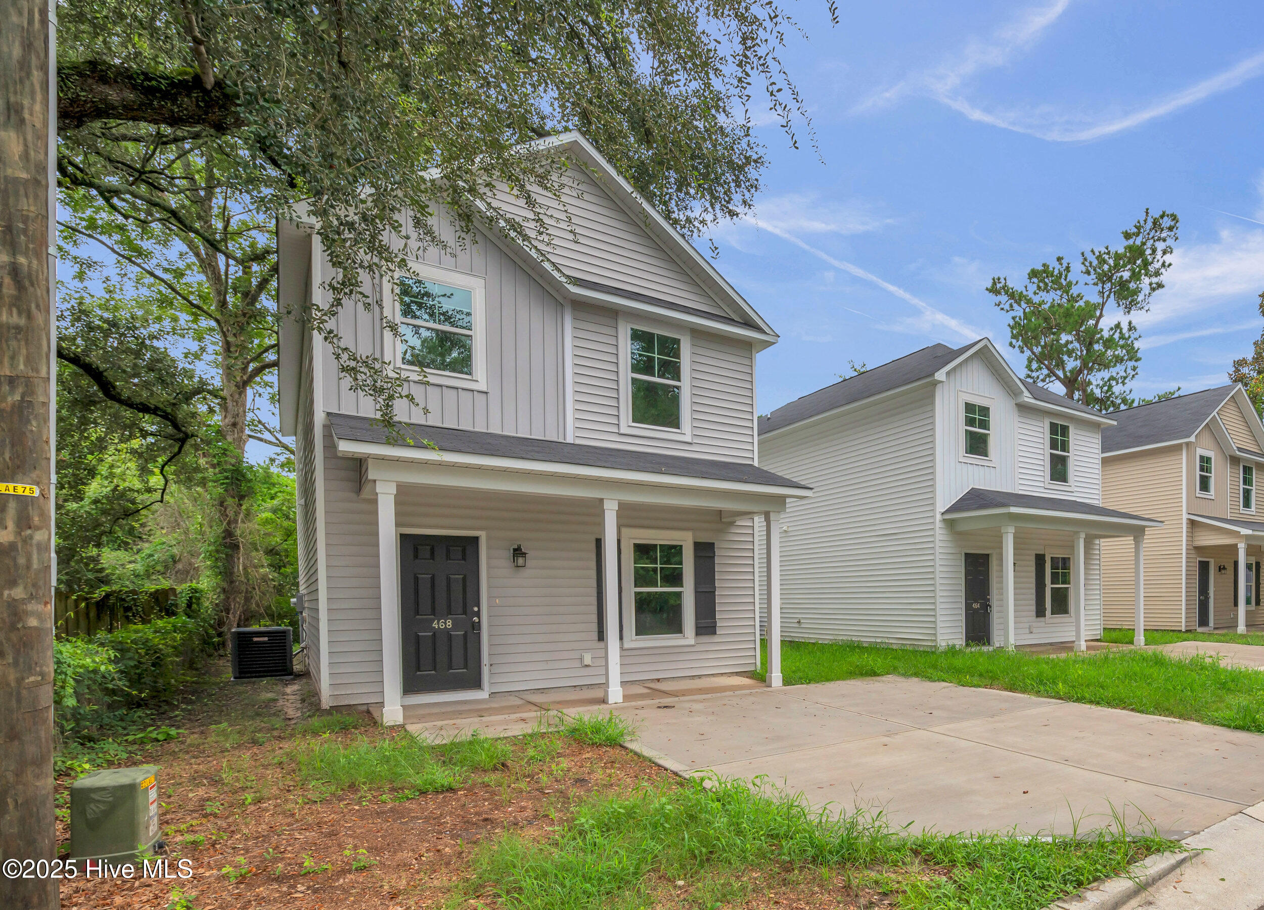 468 Maides Avenue Property Photo 1