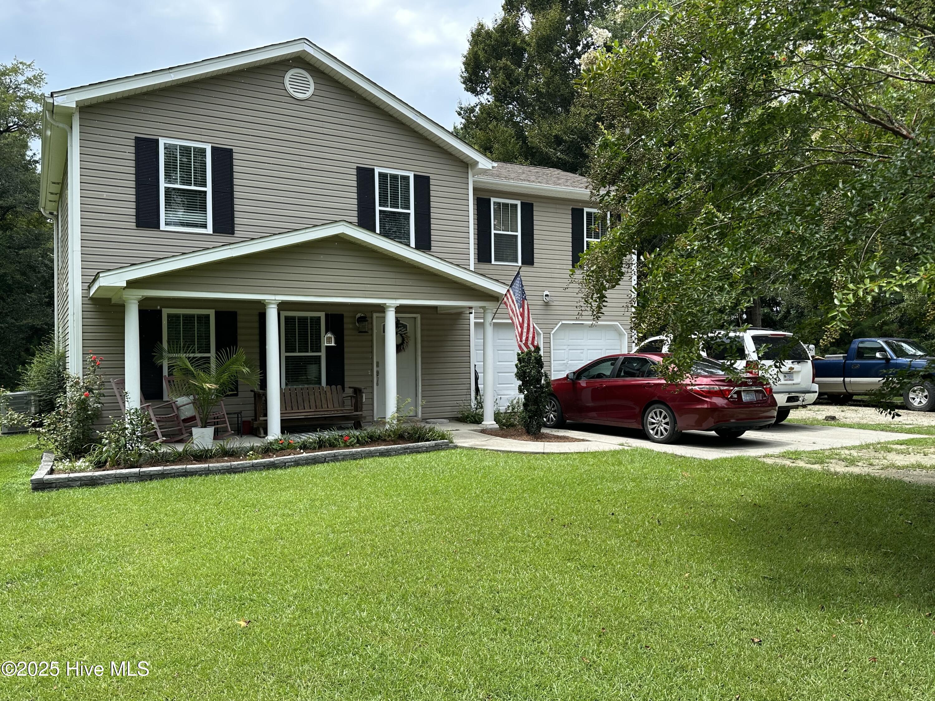 110 Aaron Court Property Photo 1