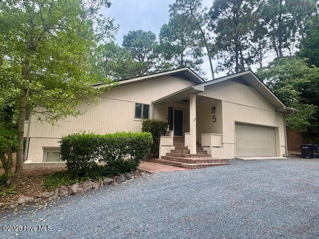 5 Live Oak Lane Property Photo 1