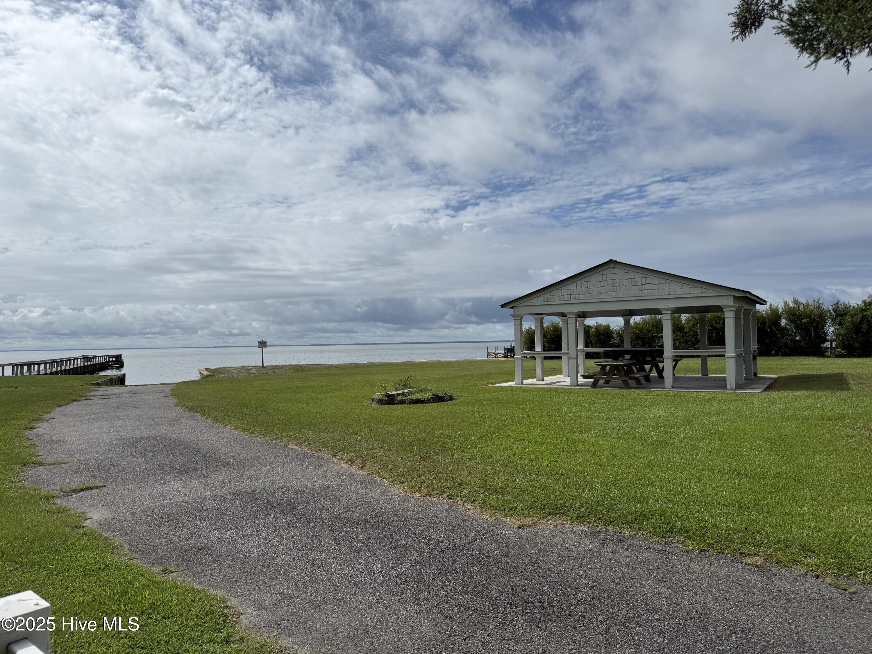 214 Osprey Drive Property Photo 3