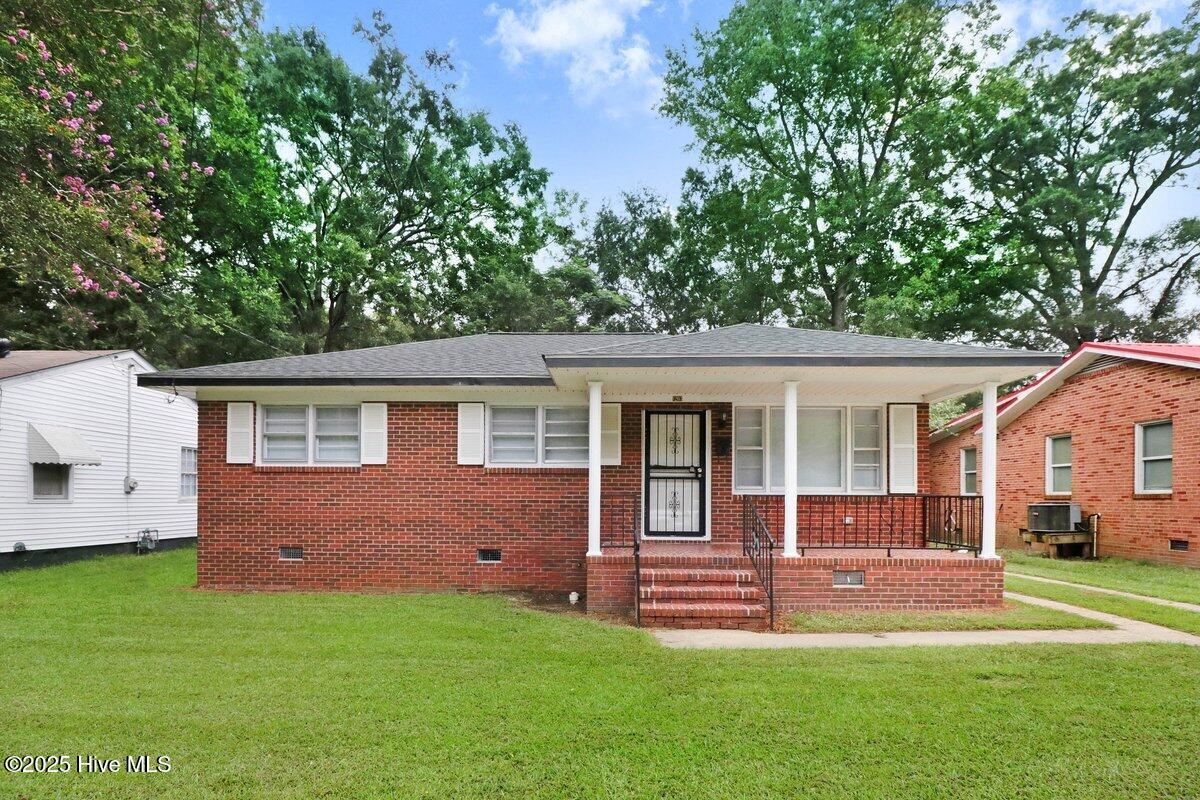 1203 Sycamore Road Property Photo 1