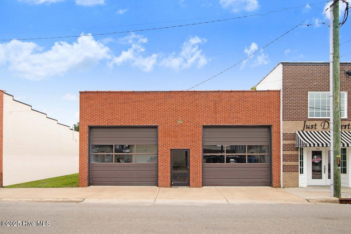 112 S Pine Street Property Photo 10