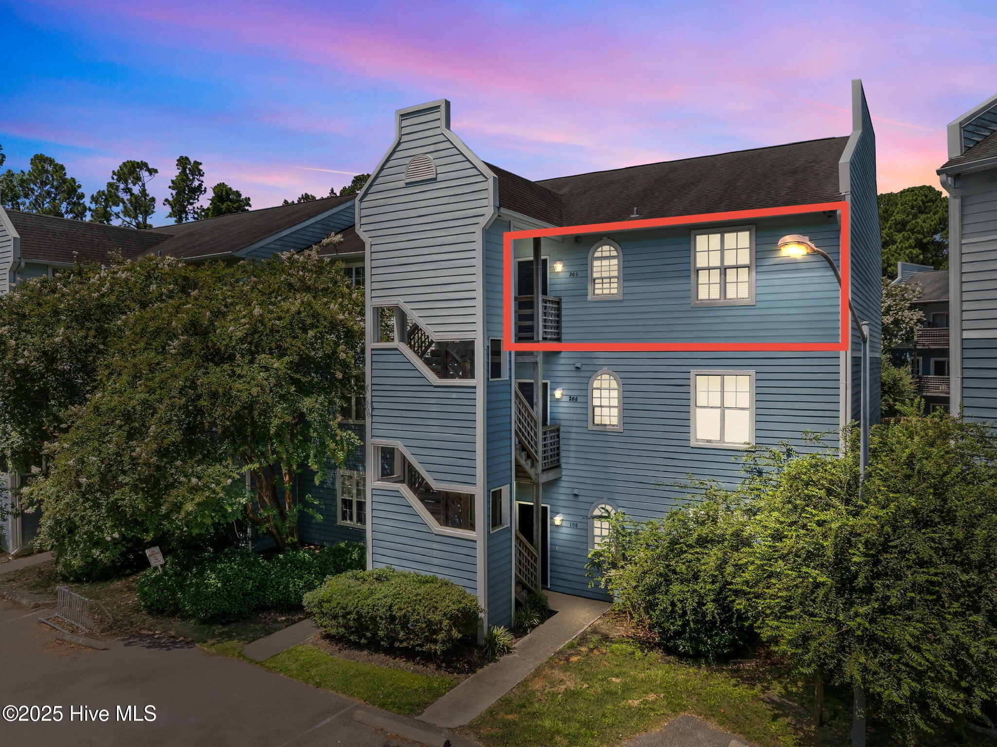 4210 Wilshire Boulevard 306-b Property Photo 1