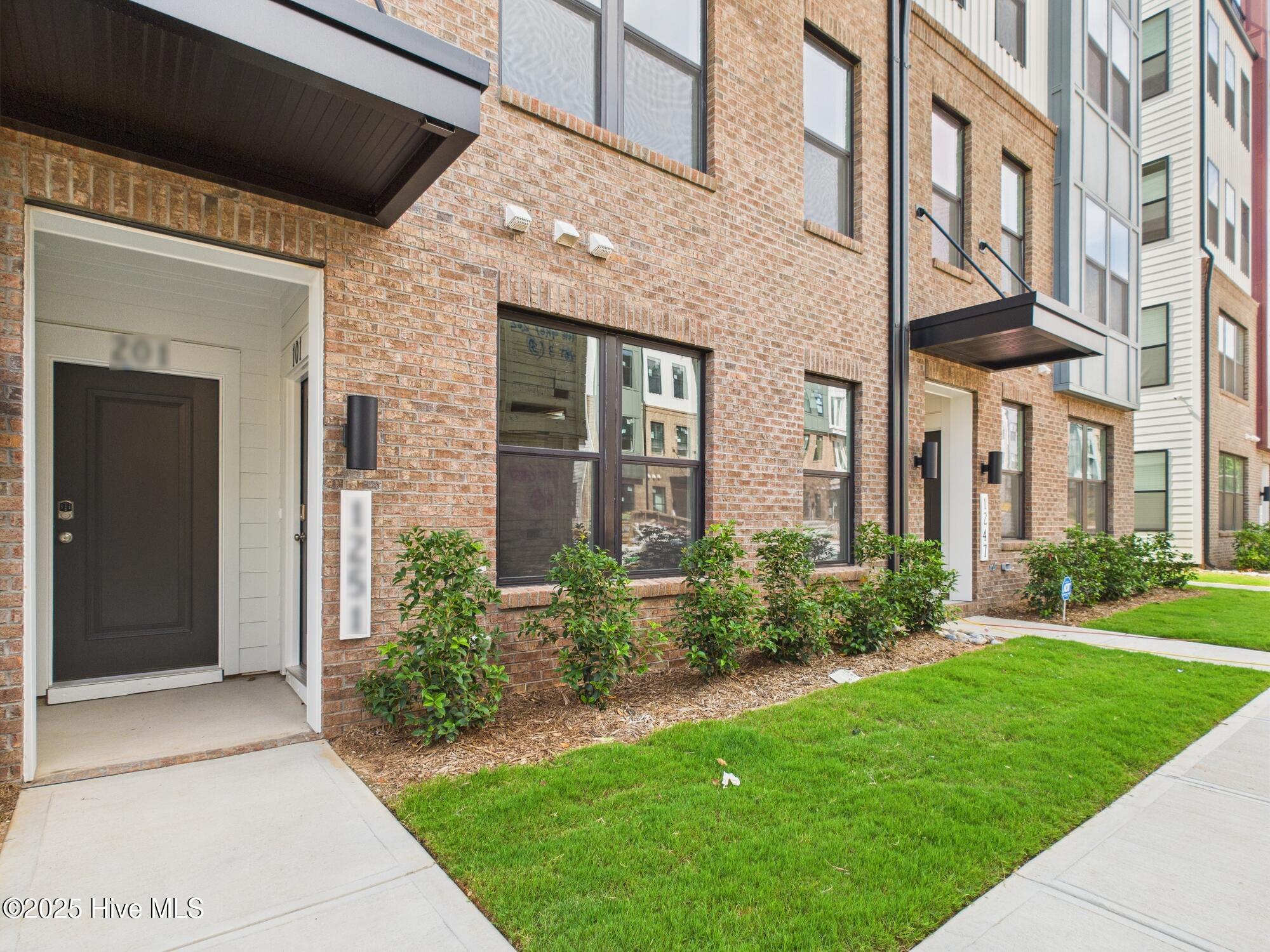 1251 Shaw View Alley 101 Property Photo 1