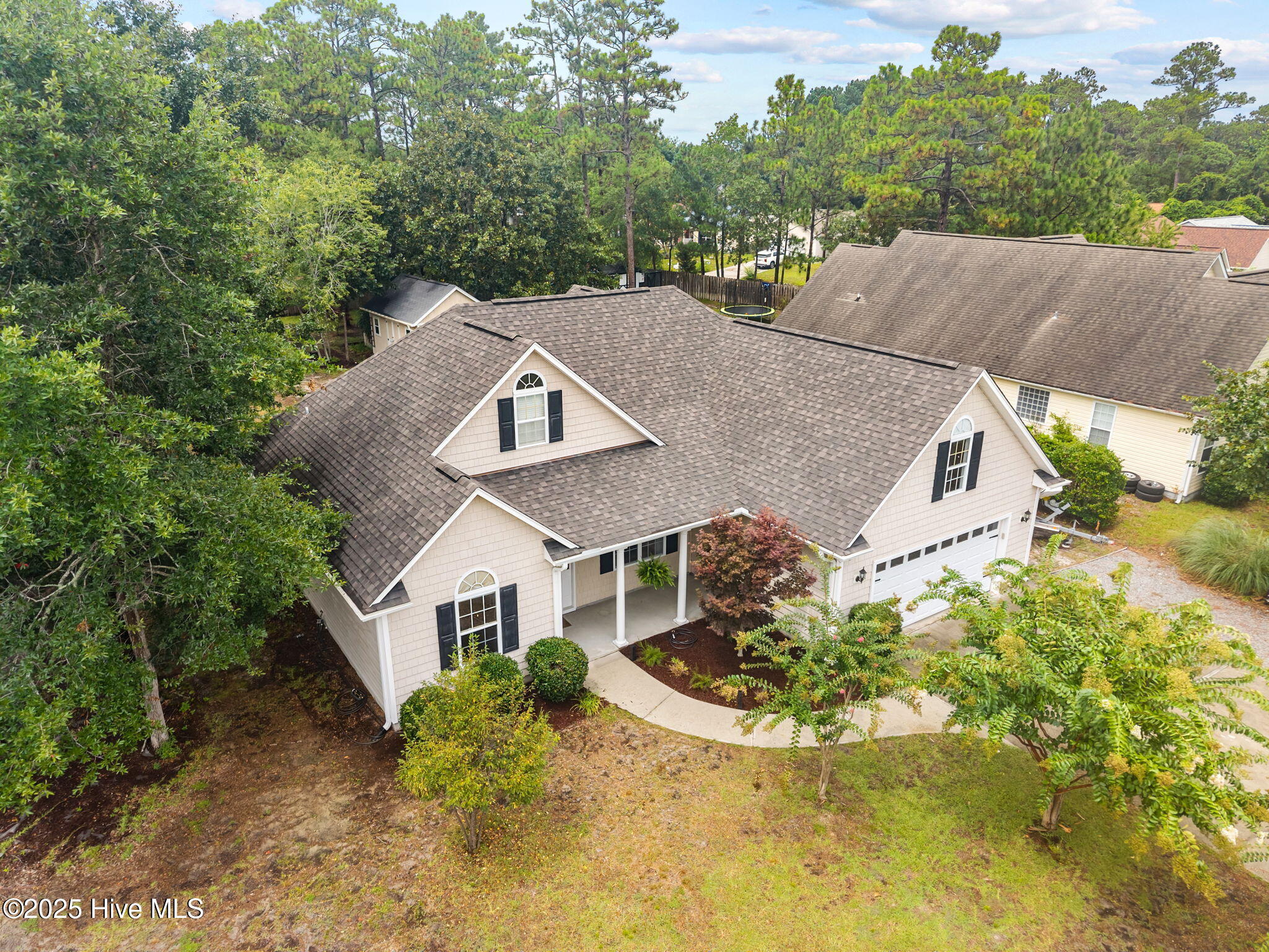 102 Lantana Lane Property Photo 1