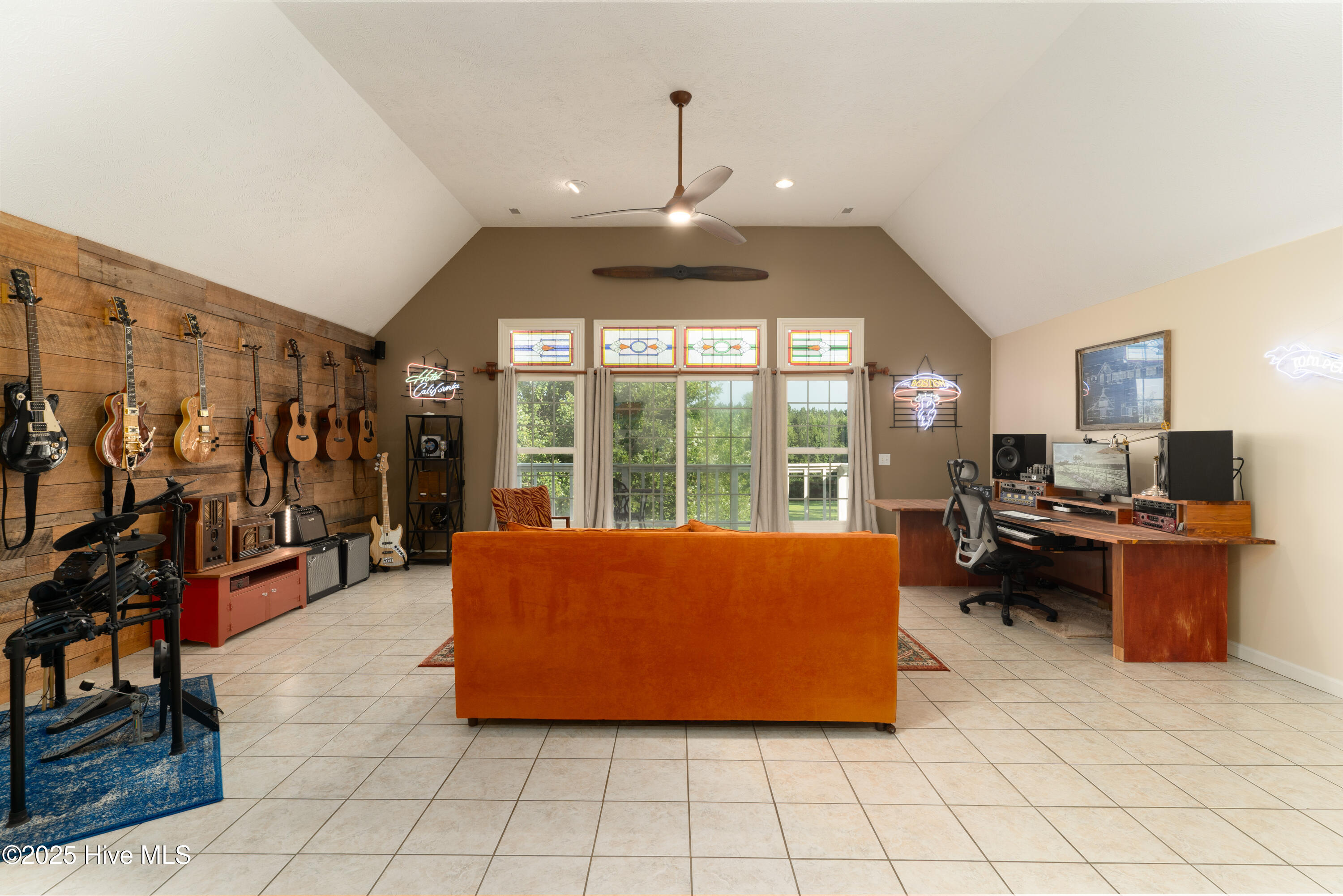 370 Bracken Hill Road Property Photo 45