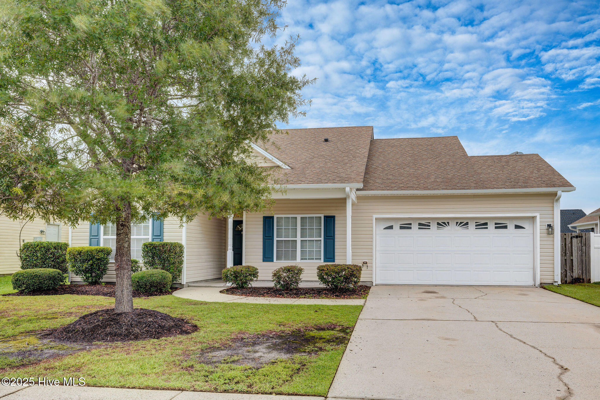 1313 Windsor Pines Court Property Photo 1