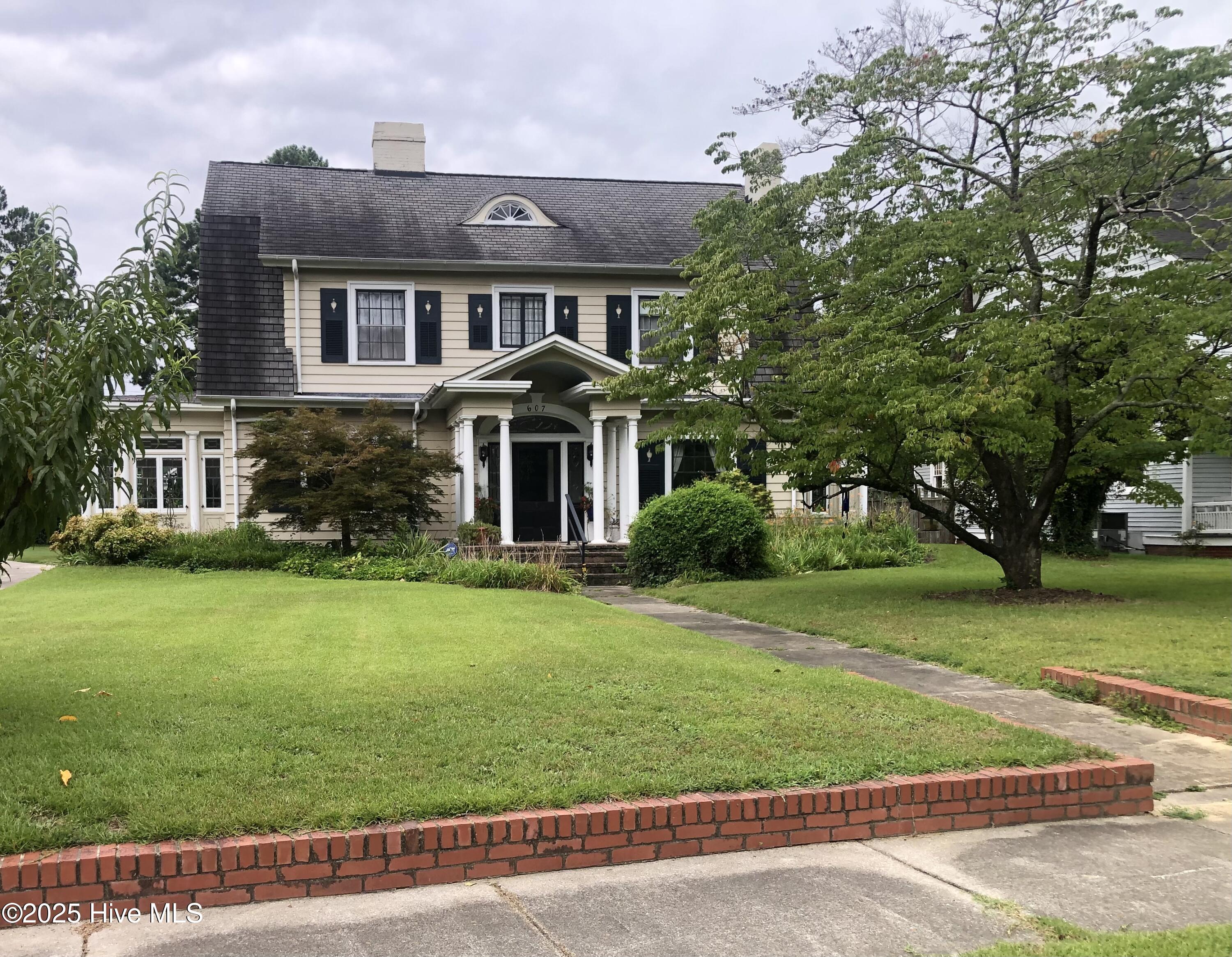 607 Vance Street Property Photo 1