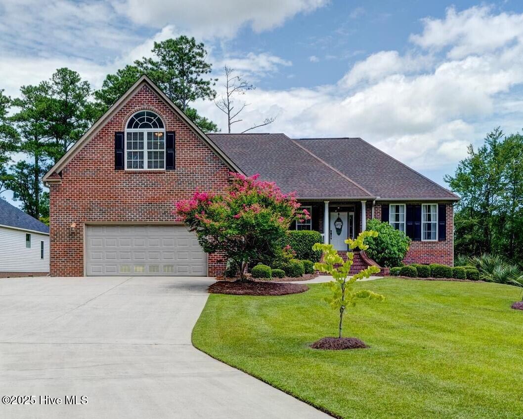 1112 Harbour Pointe Drive Property Photo 1