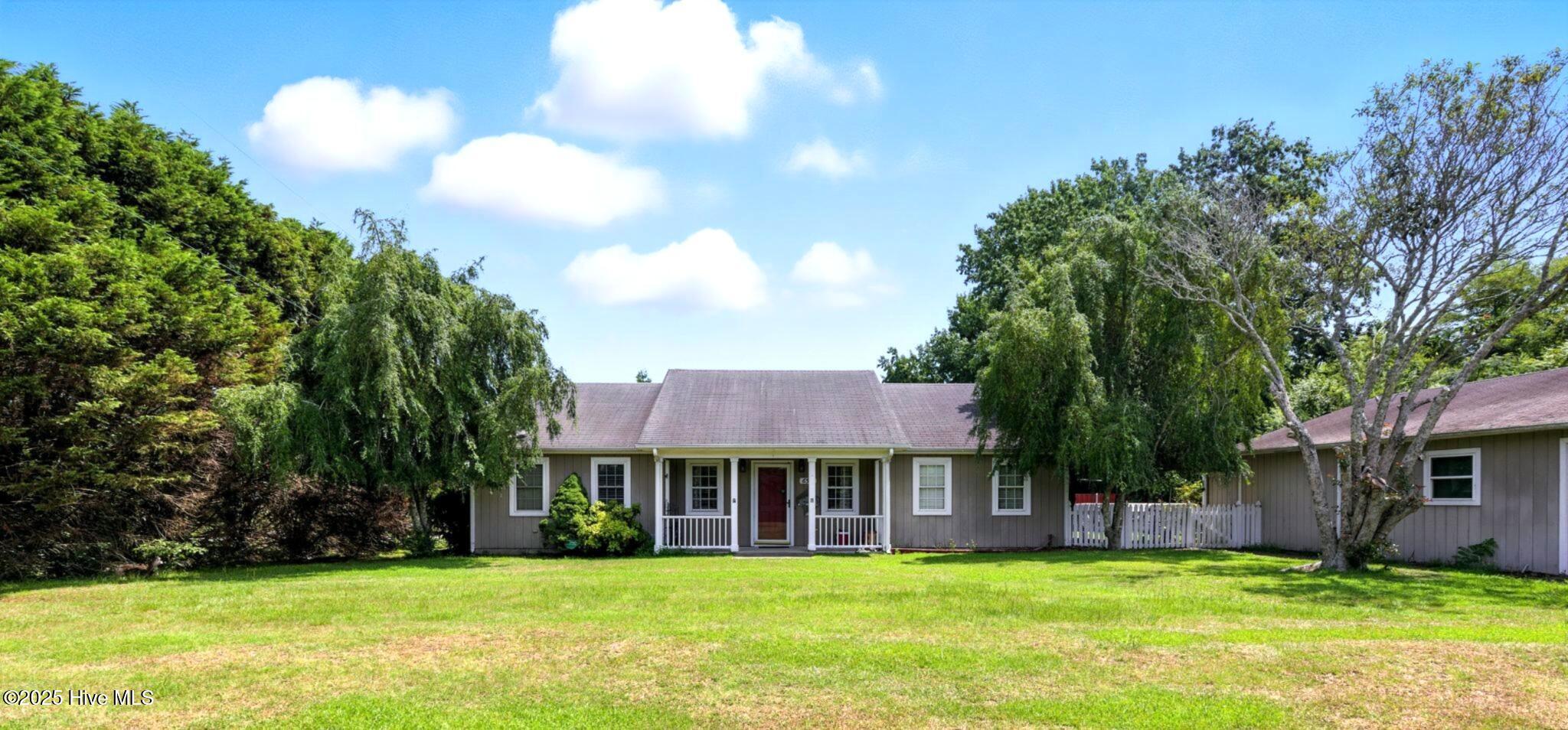 6571 Caratoke Highway Property Photo 1