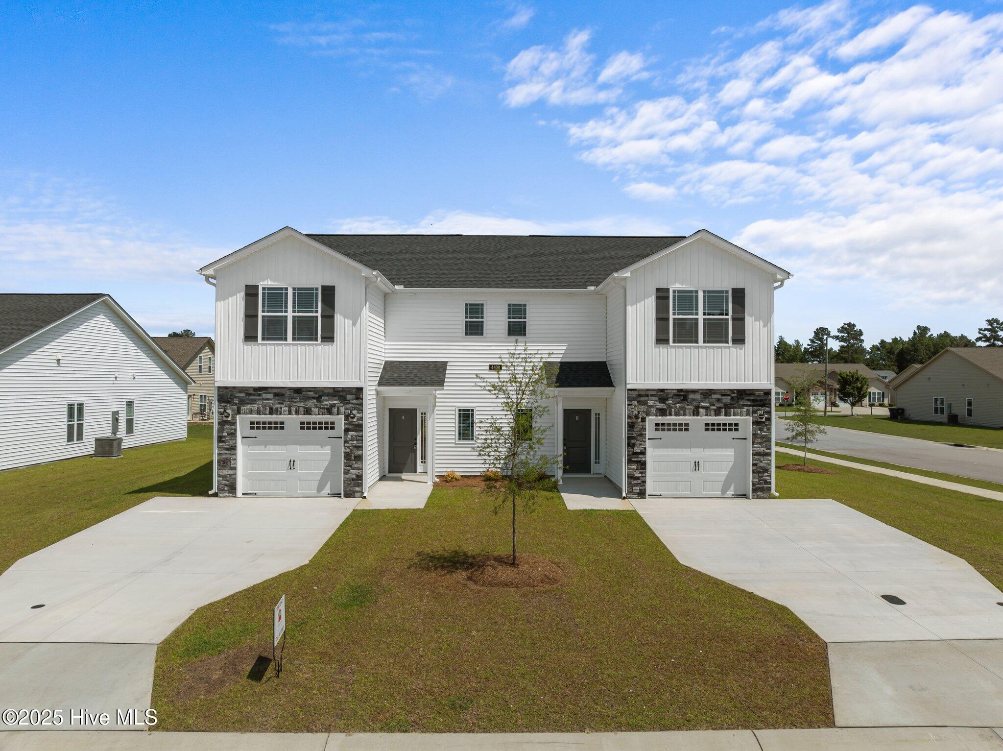 4301 Laurel Ridge Drive B Property Photo 1