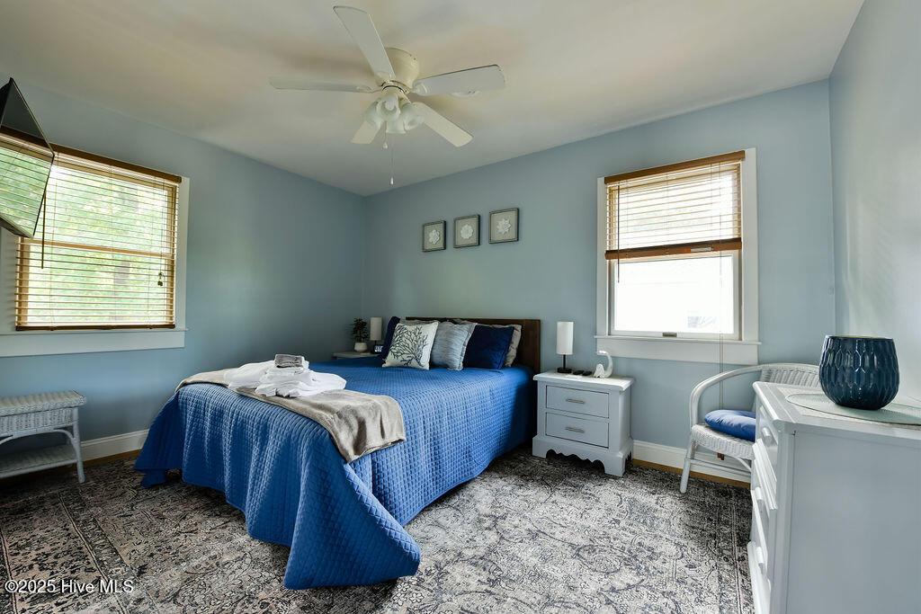 110 King Court Property Photo 12