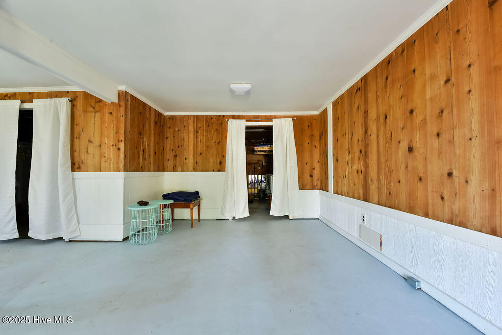 110 King Court Property Photo 19