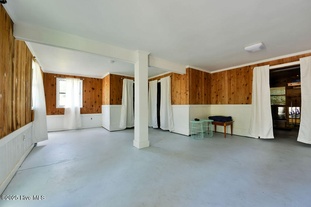 110 King Court Property Photo 20