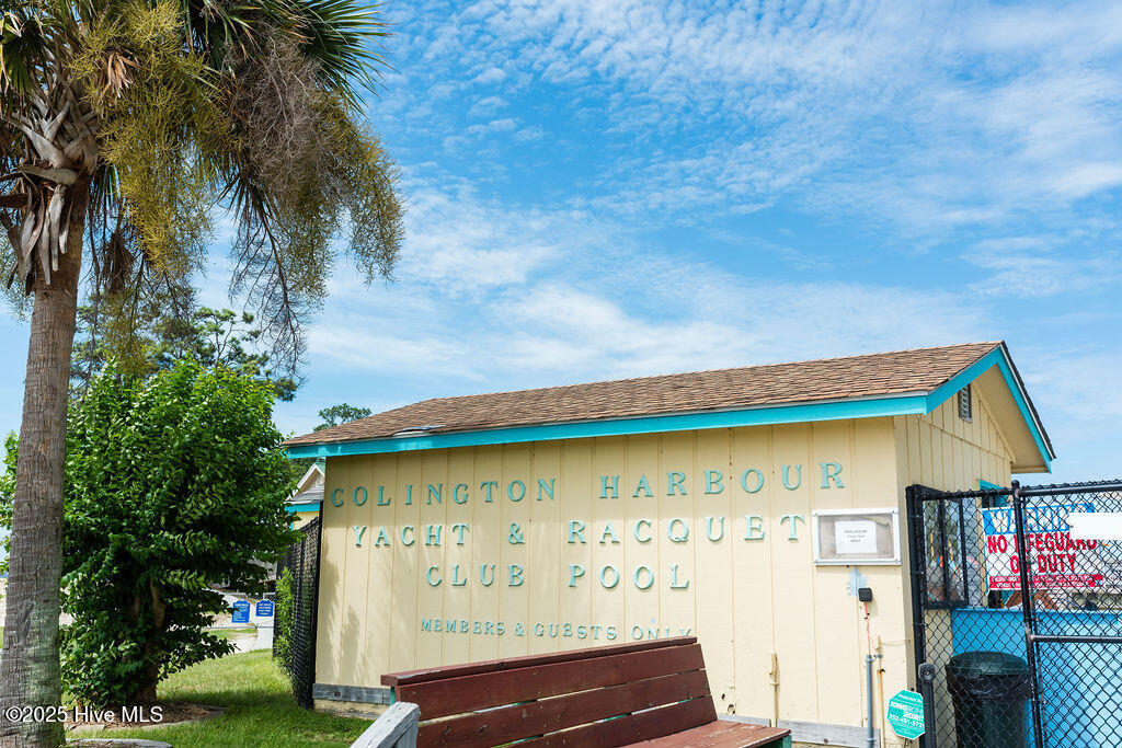 110 King Court Property Photo 28