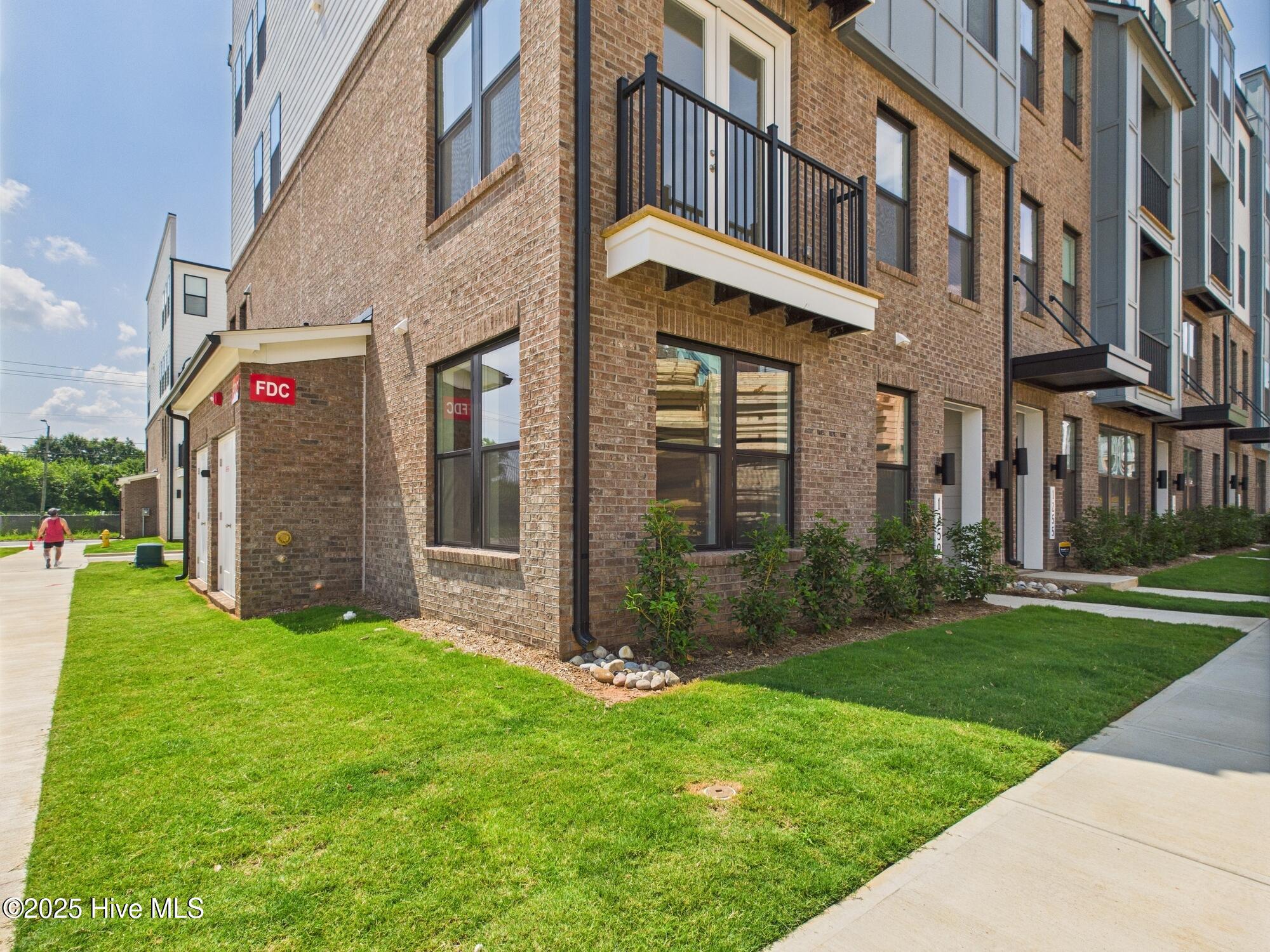 1259 Shaw View Alley Property Photo 1