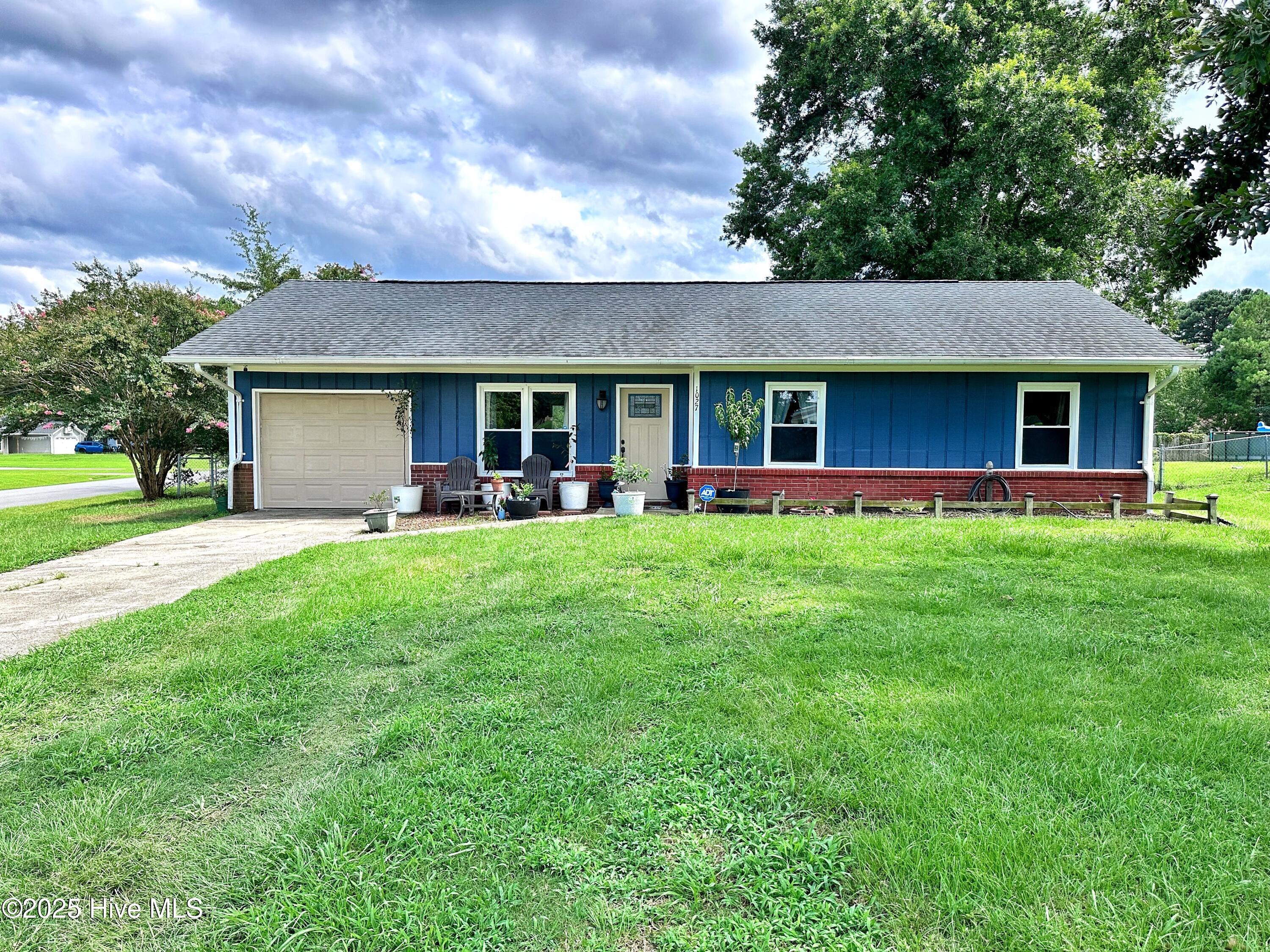 1027 Yukon Court
