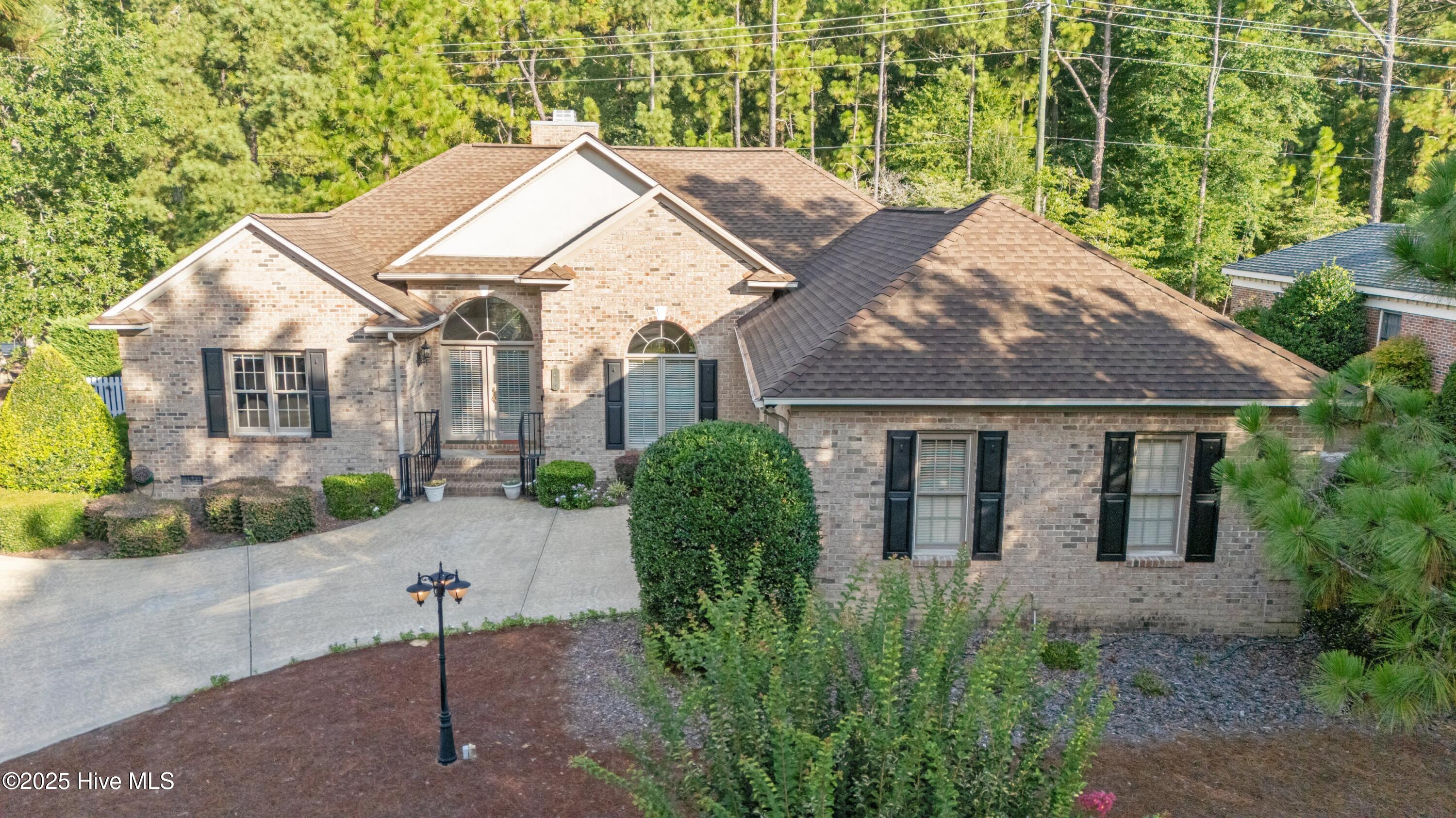 65 Idlewild Road Property Photo 1