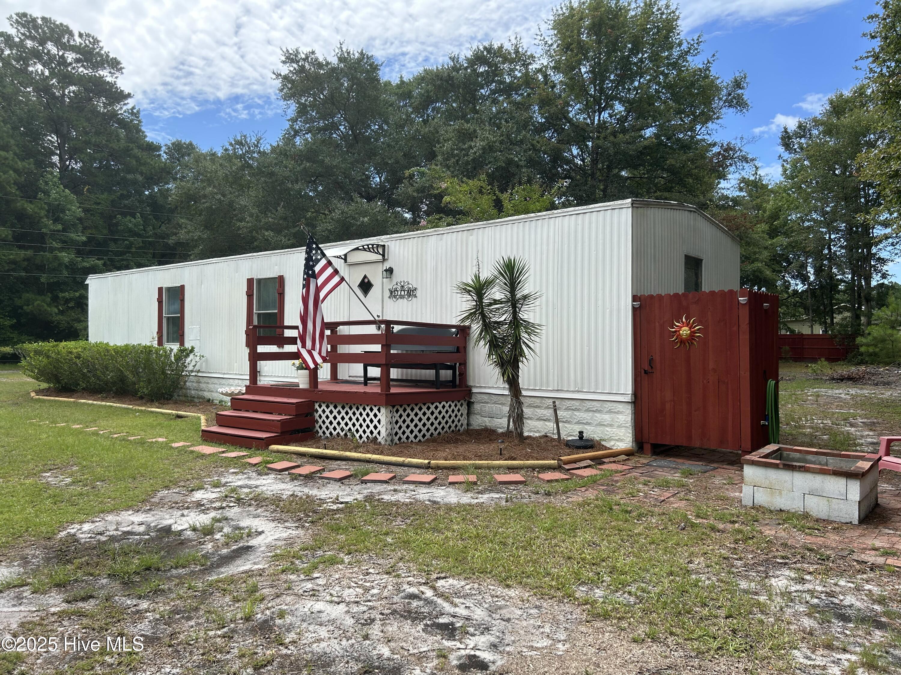 2525 Brookford Lane Property Photo 1