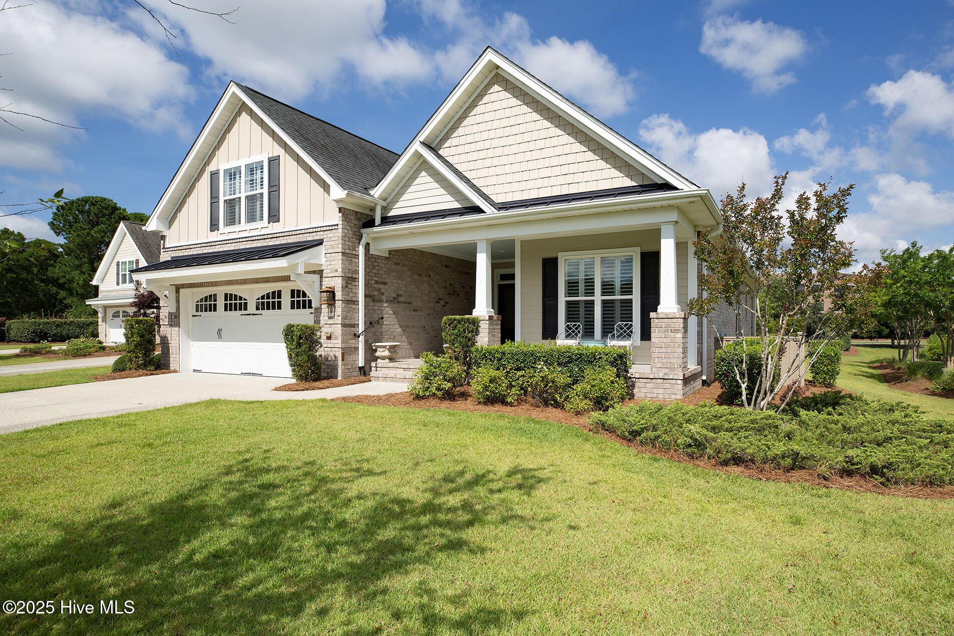 2207 Drawing Court Property Photo 1