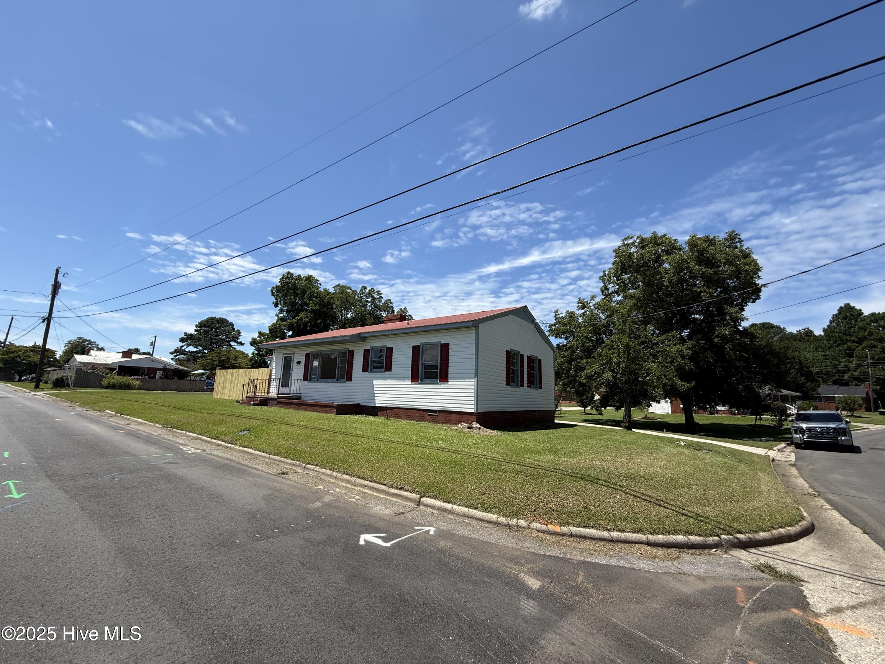 100 First Street Property Photo 1