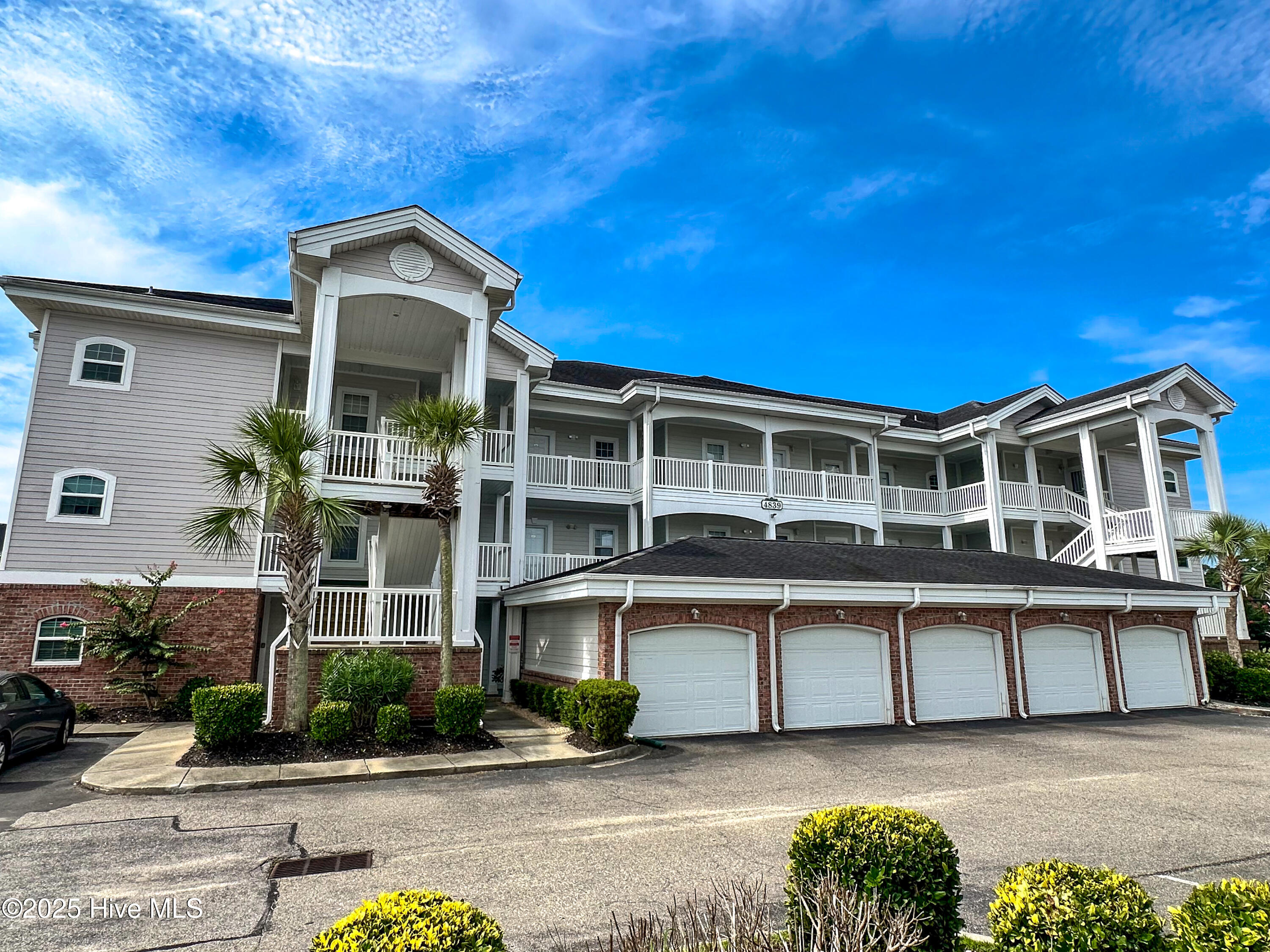 4839 Carnation Circle 303 Property Photo 1