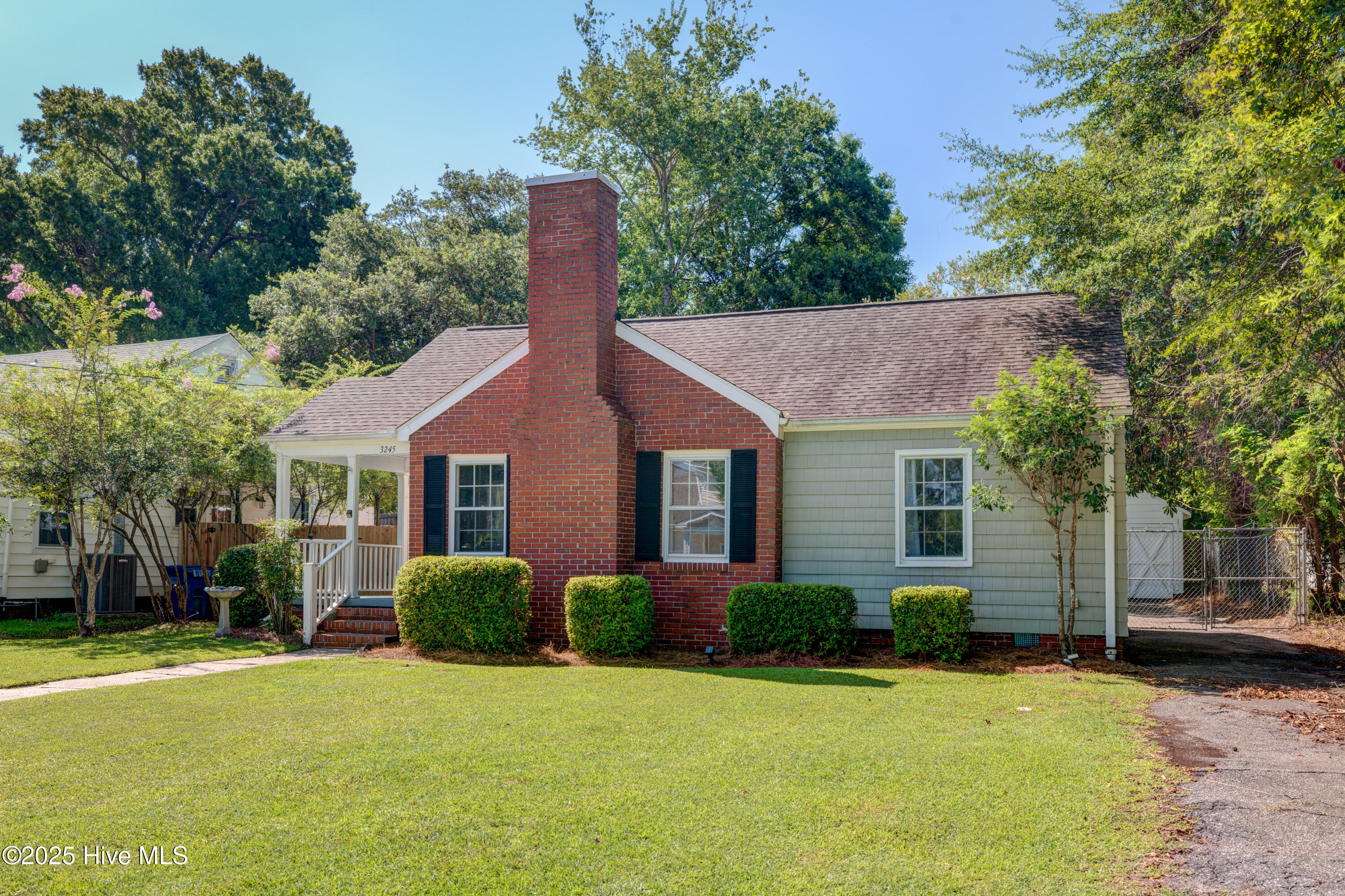 3245 Camden Circle