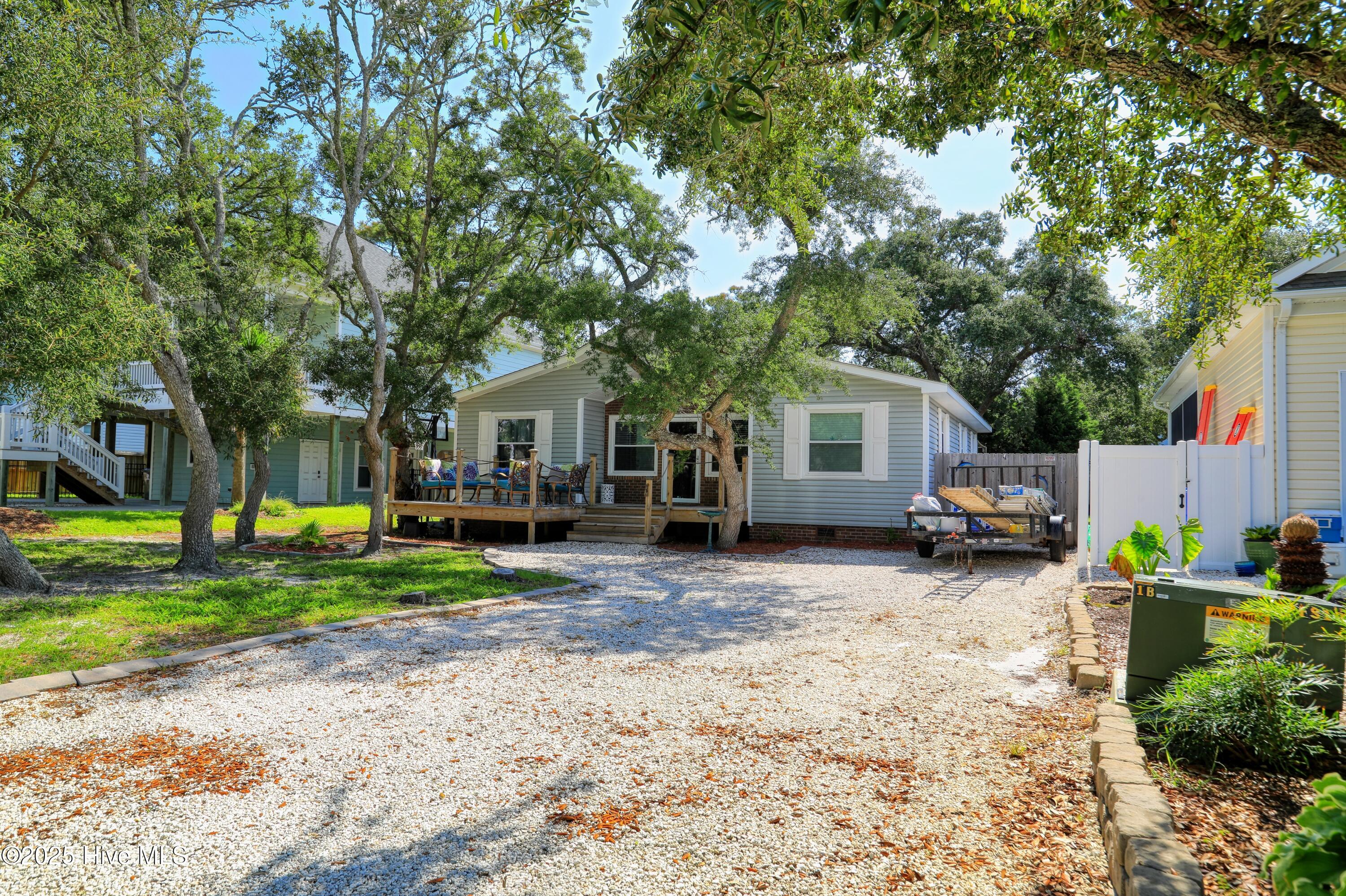206 Ne 51st Street Property Photo 1