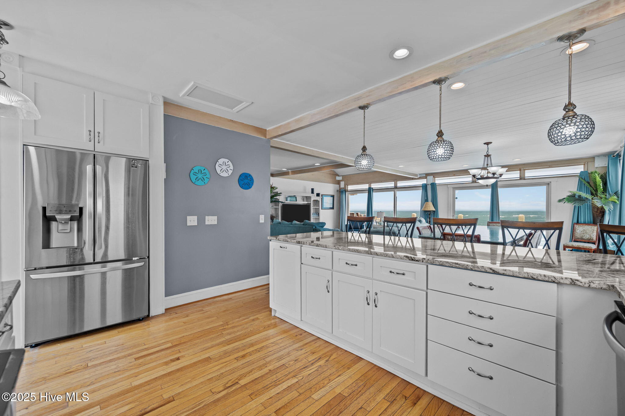 2376 New River Inlet Road Property Photo 11