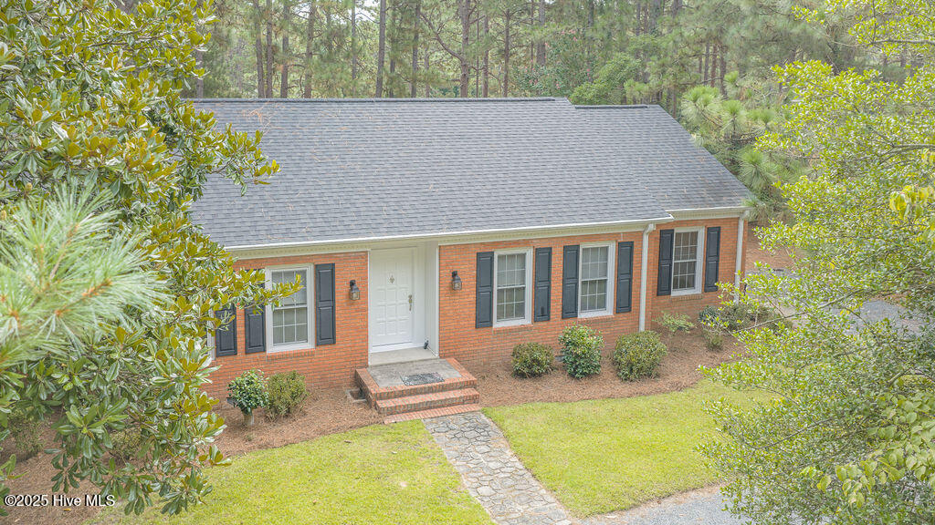 19 Windsong Place Property Photo 1