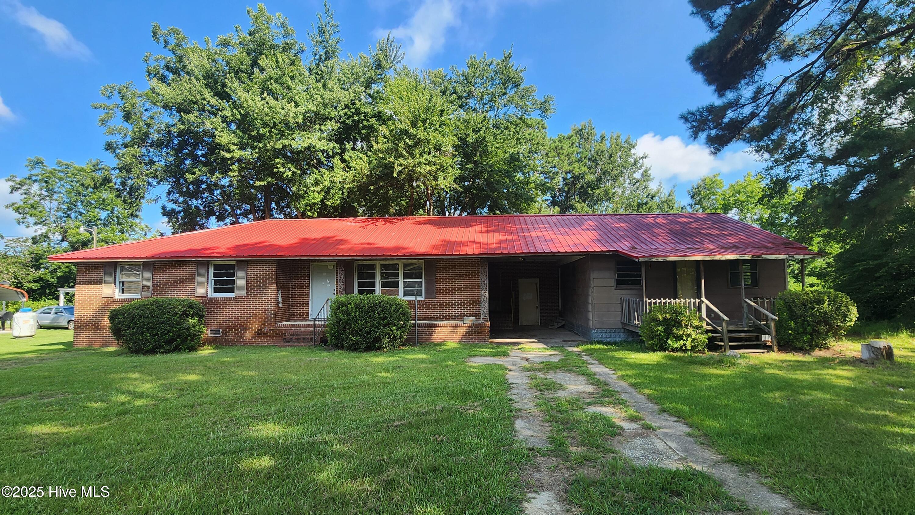 5838 Us 301 Property Photo 1