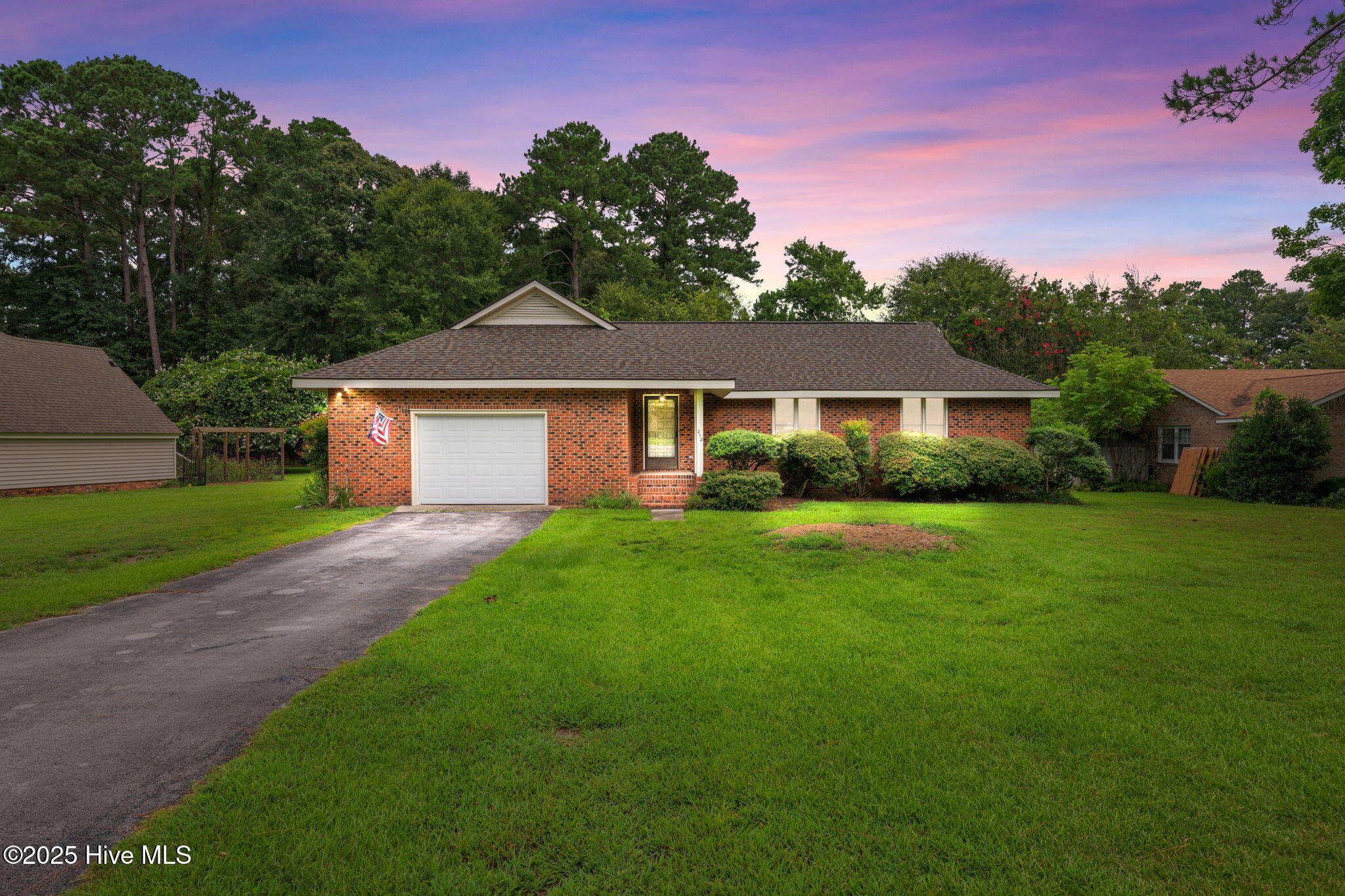 212 Rockledge Road Property Photo 1