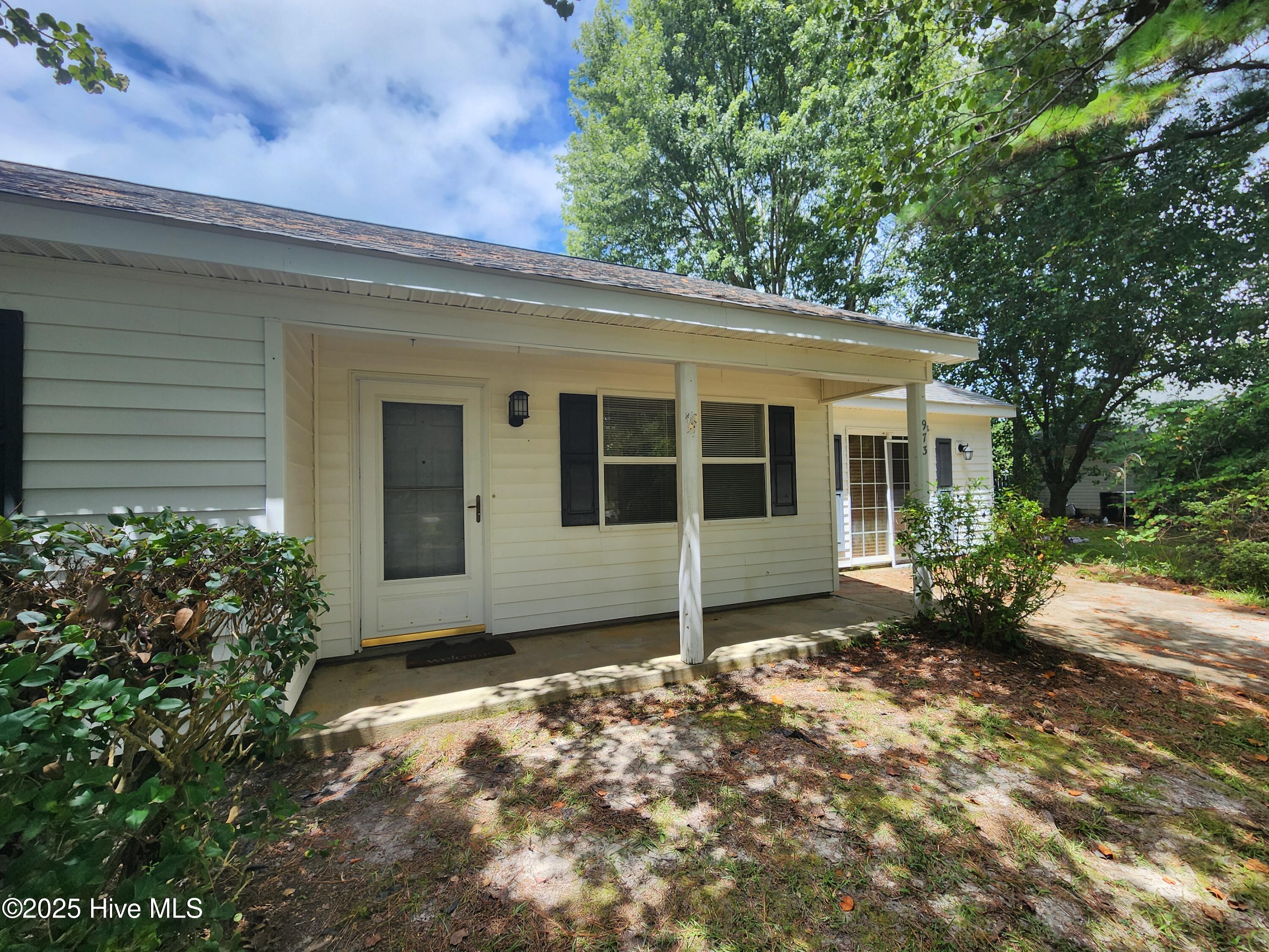 973 Sand Ridge Road Property Photo 1